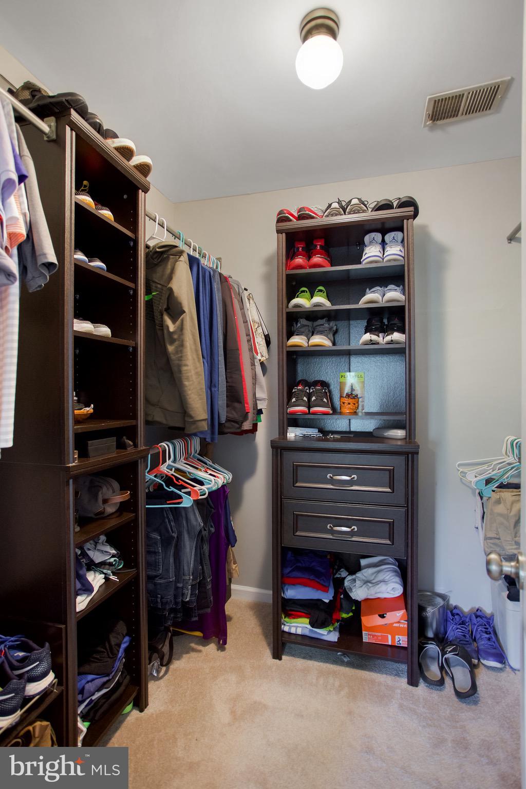 LITTLE ROCKY RUN - Residential