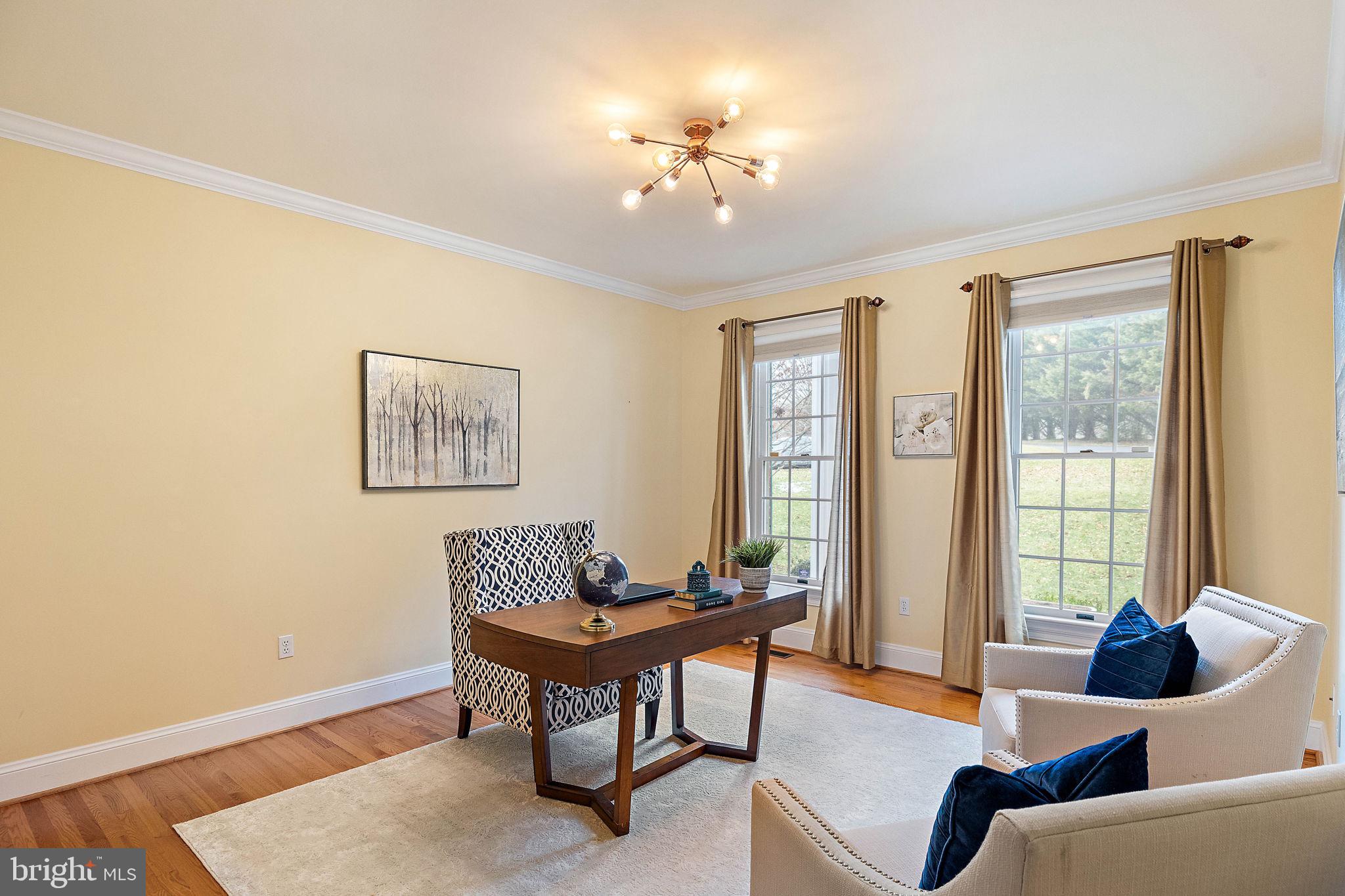 REGALWOOD - Residential