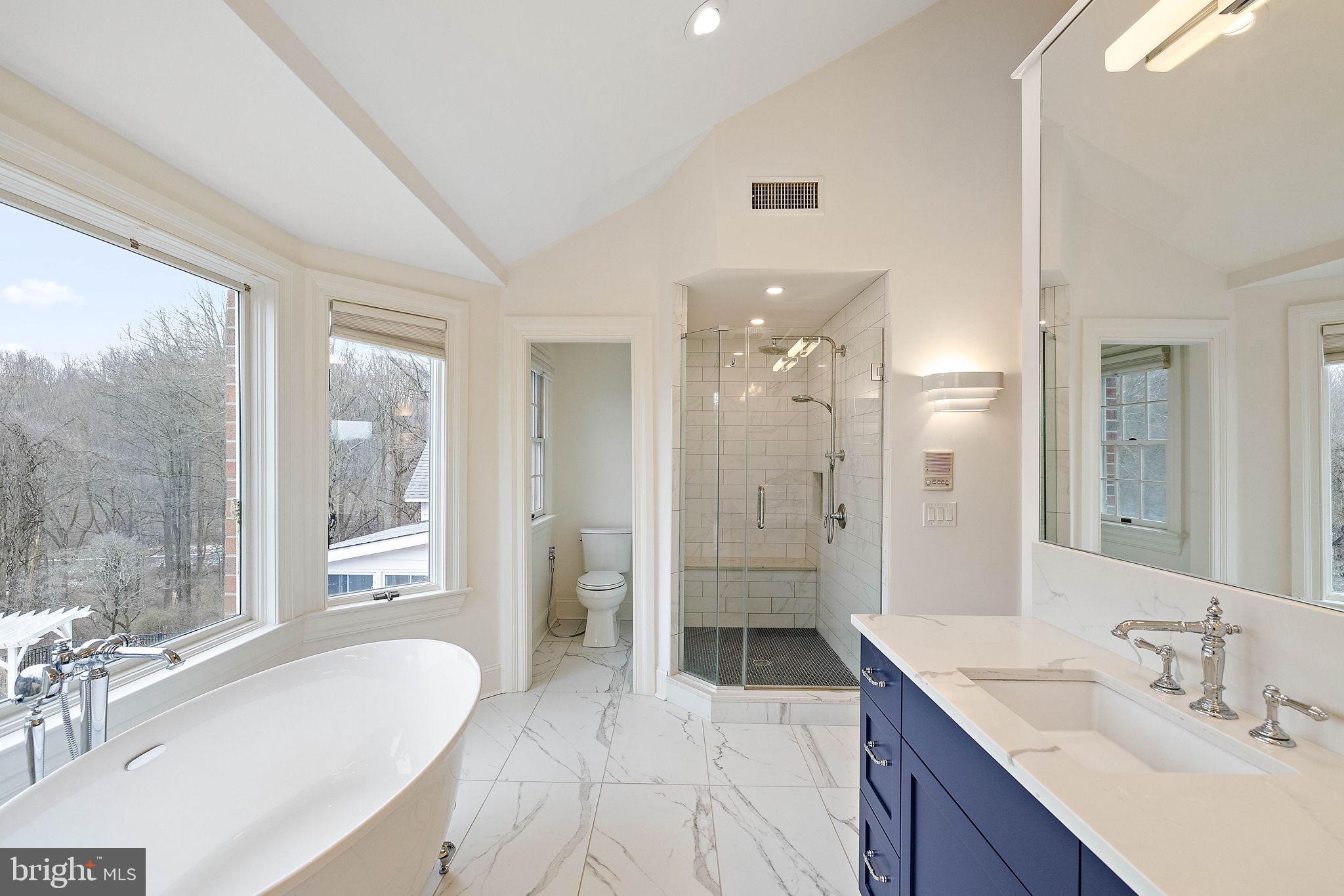 REGALWOOD - Residential