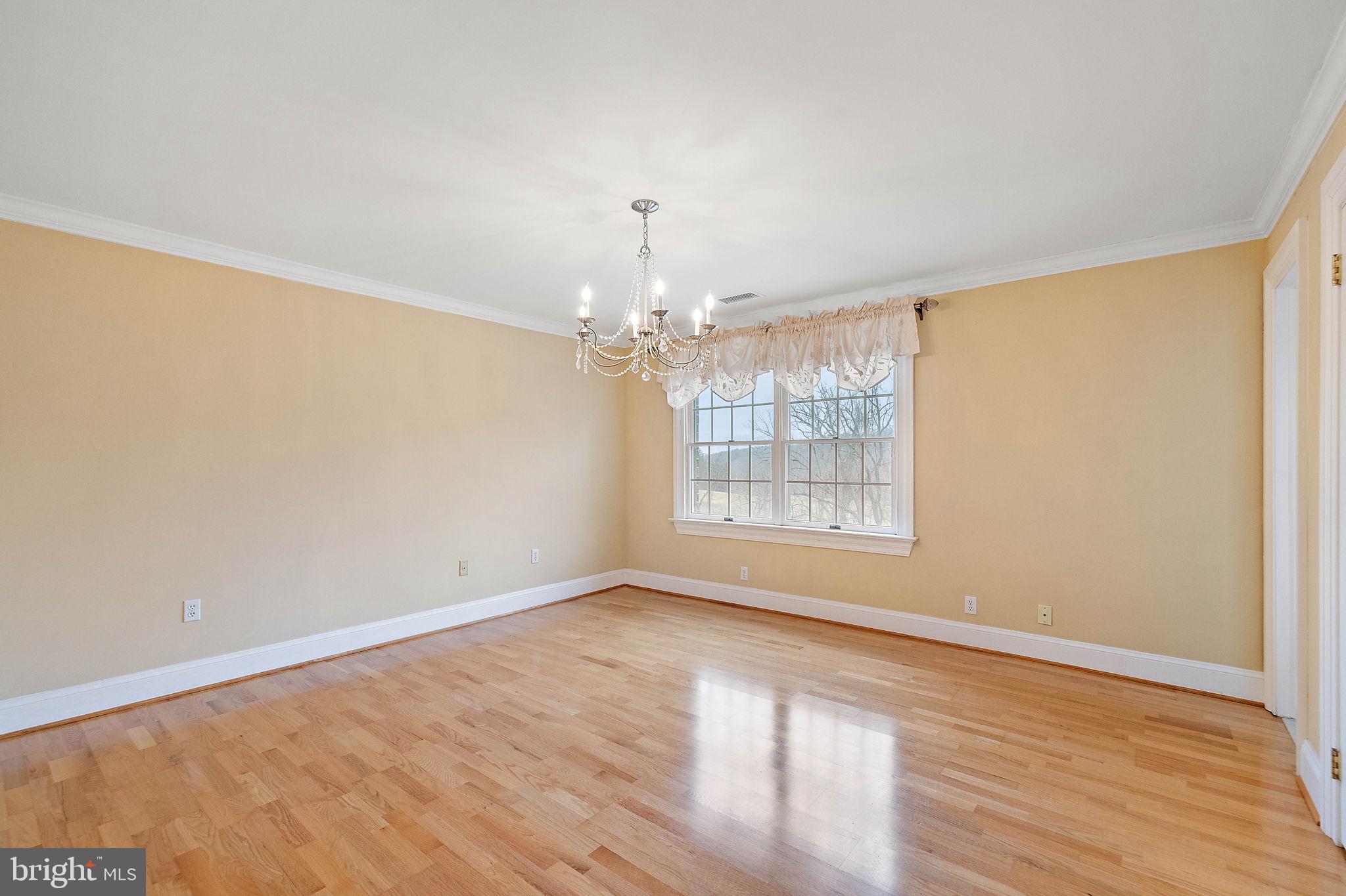 REGALWOOD - Residential