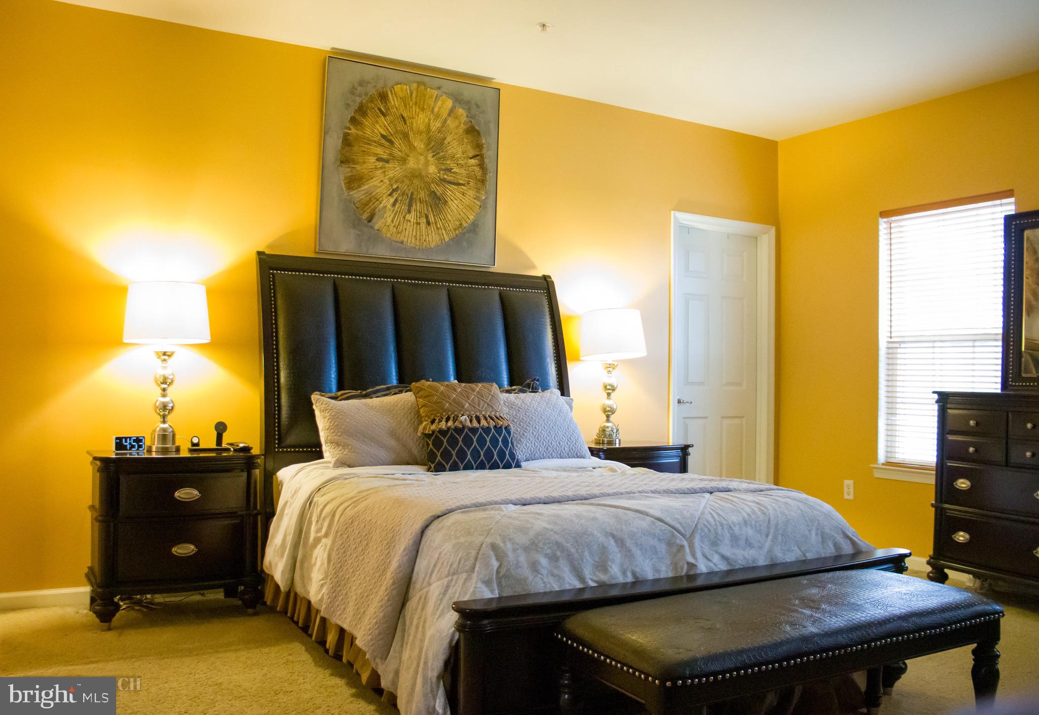 RED OAK CROSSING - Residential