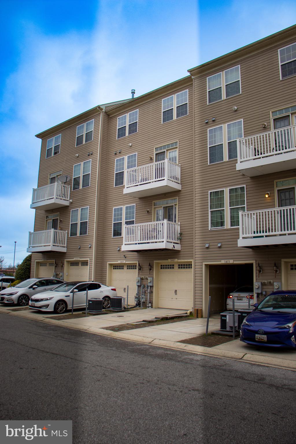 RED OAK CROSSING - Residential