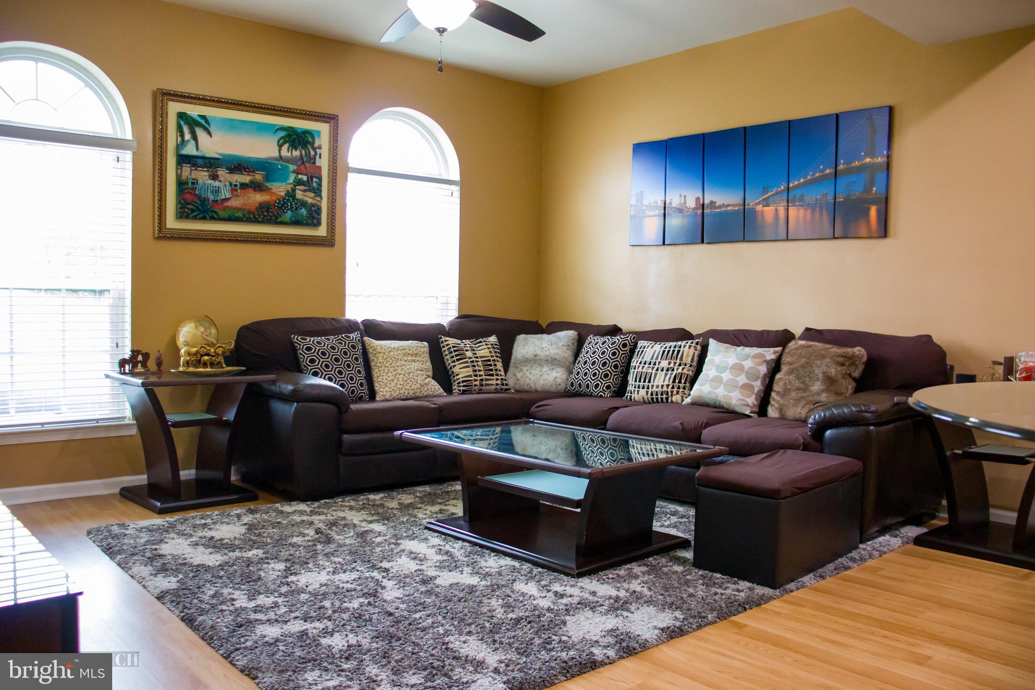 RED OAK CROSSING - Residential