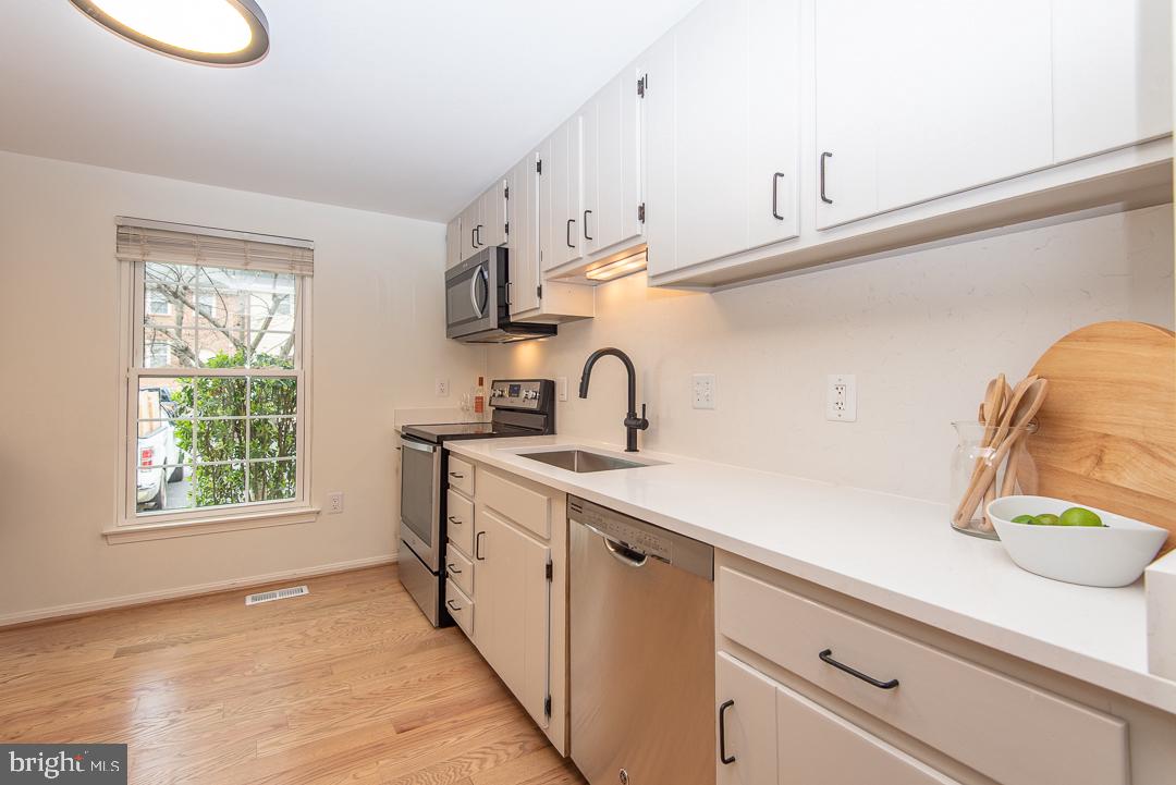 BURKE CENTRE CONSERVANCY - Residential