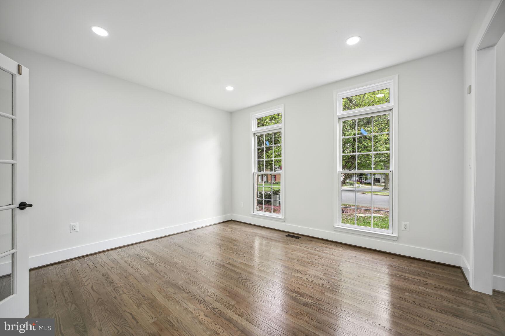 WESTVIEW - Residential