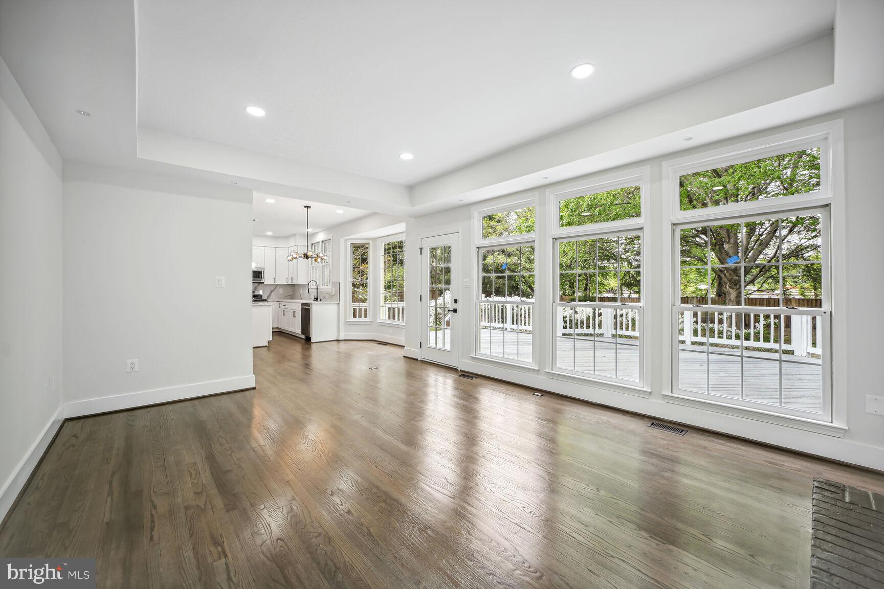 WESTVIEW - Residential