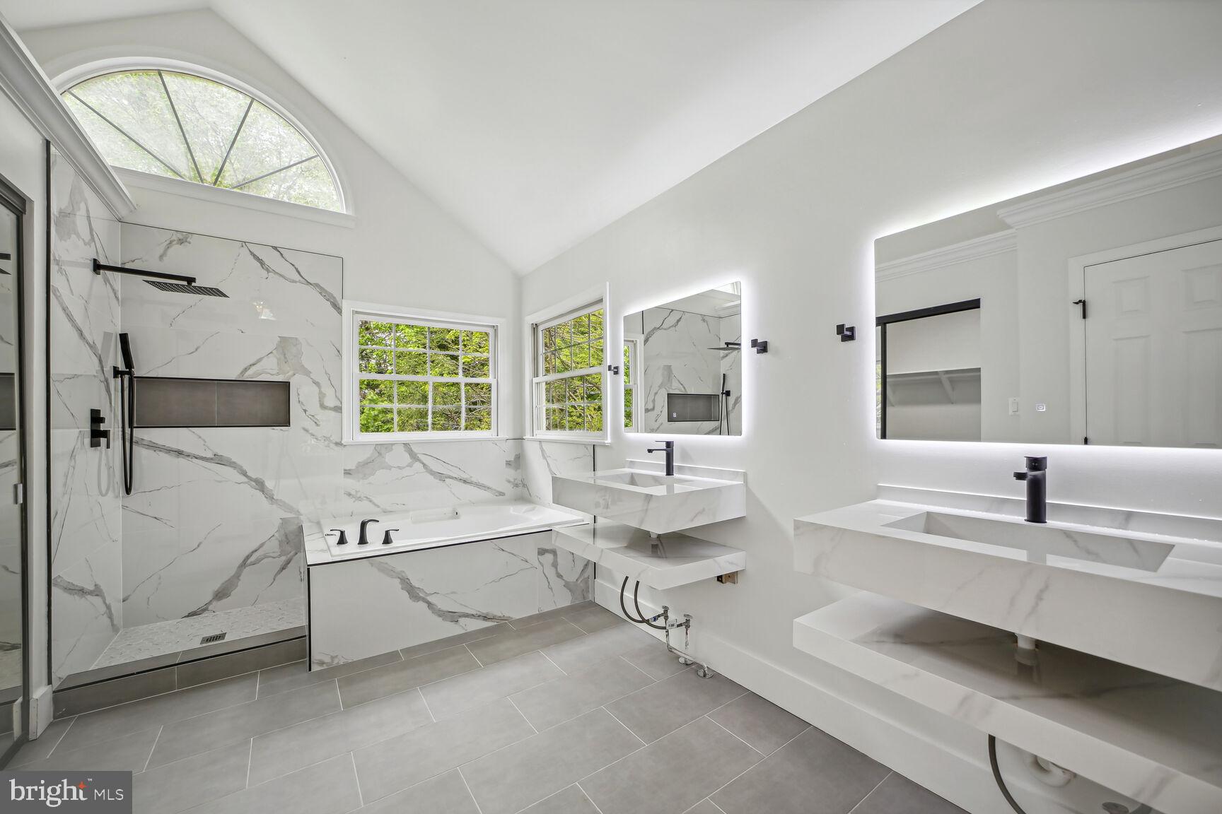 WESTVIEW - Residential