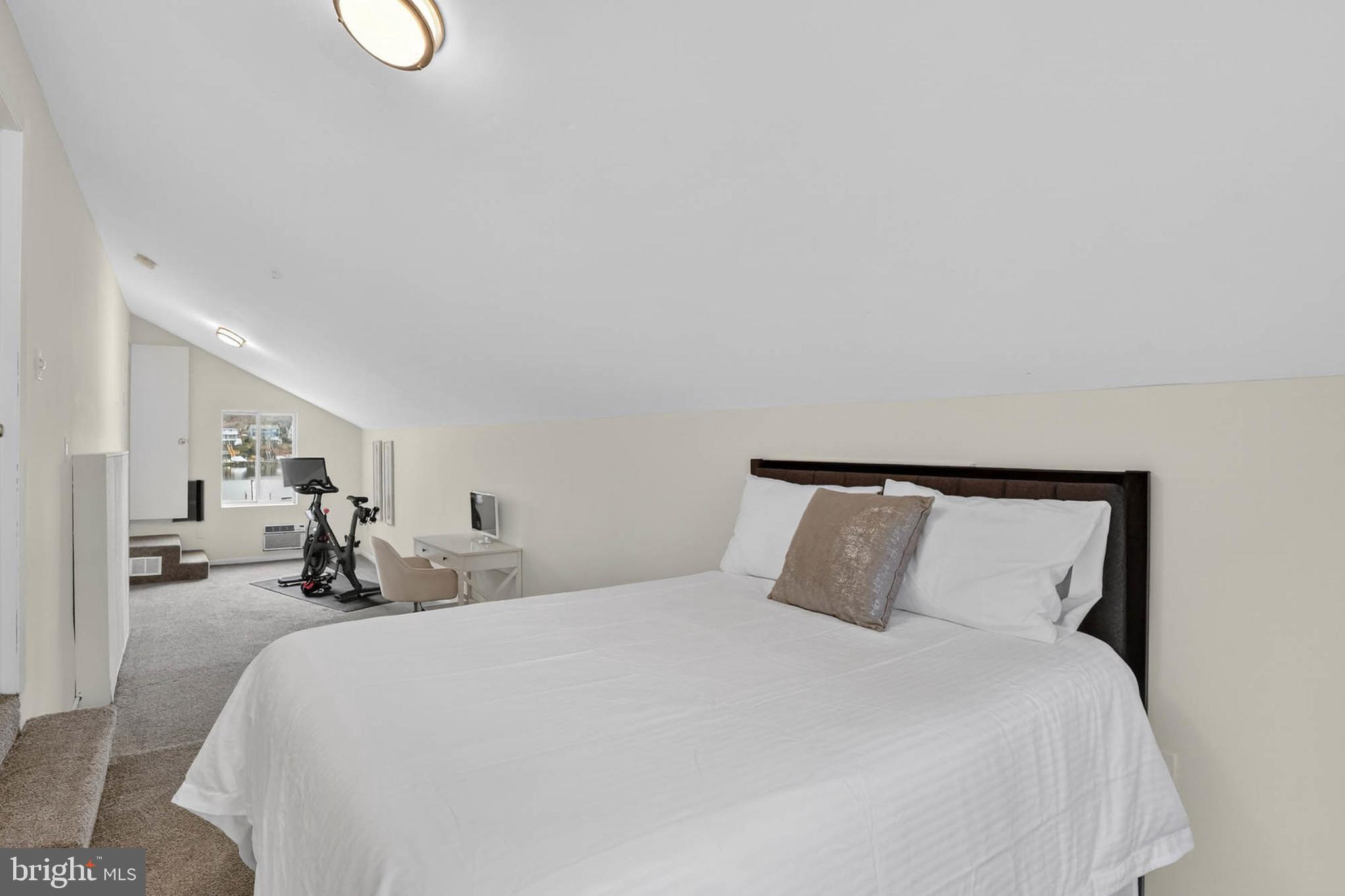 WEATHERLY - Residential