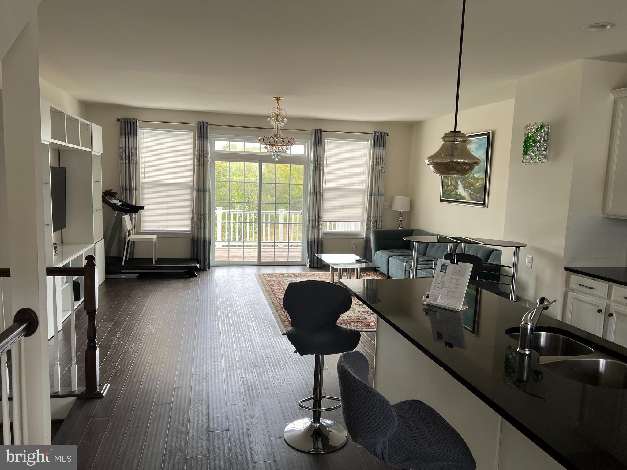 HERITAGE CROSSING - Residential