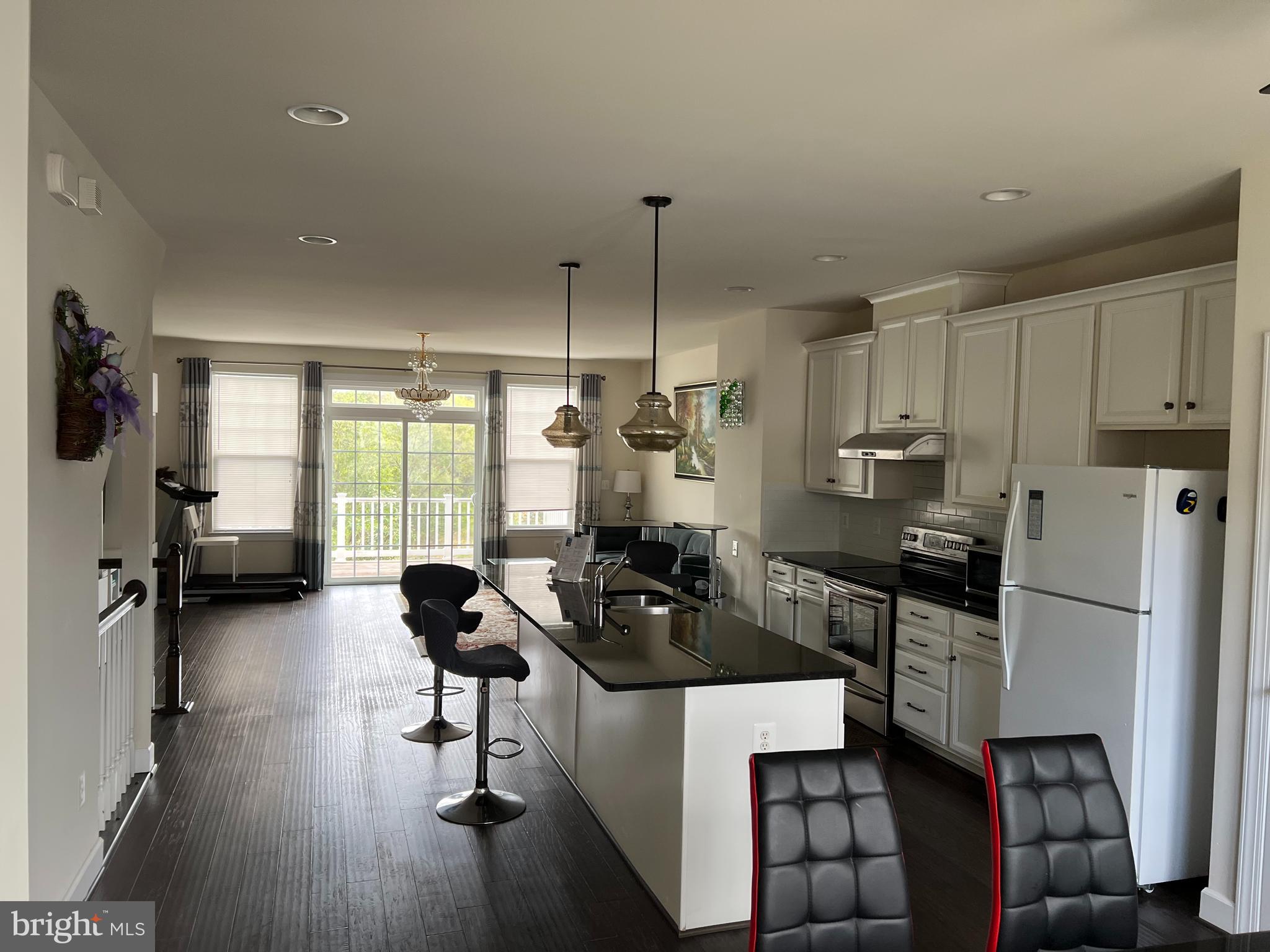 HERITAGE CROSSING - Residential