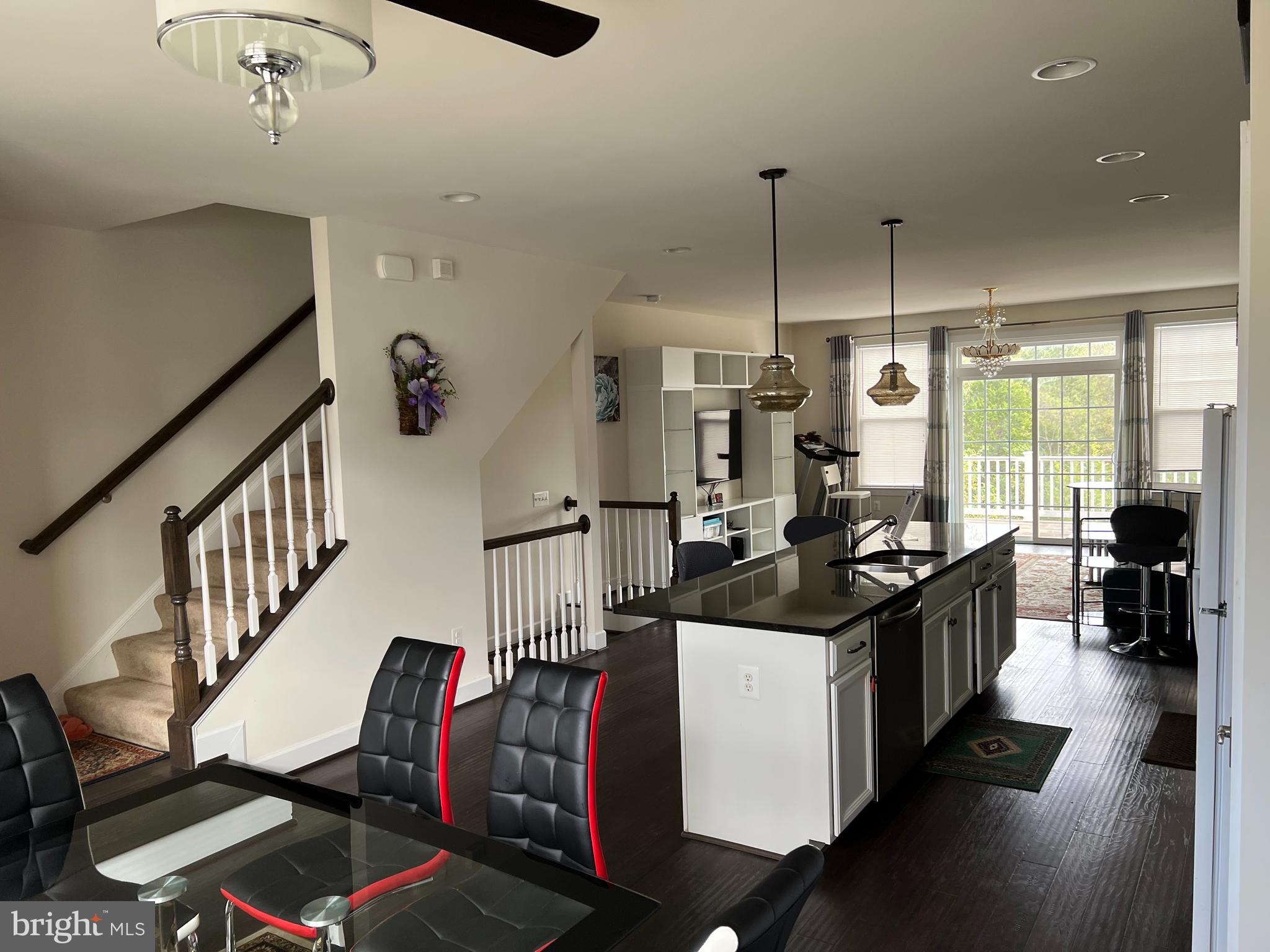 HERITAGE CROSSING - Residential