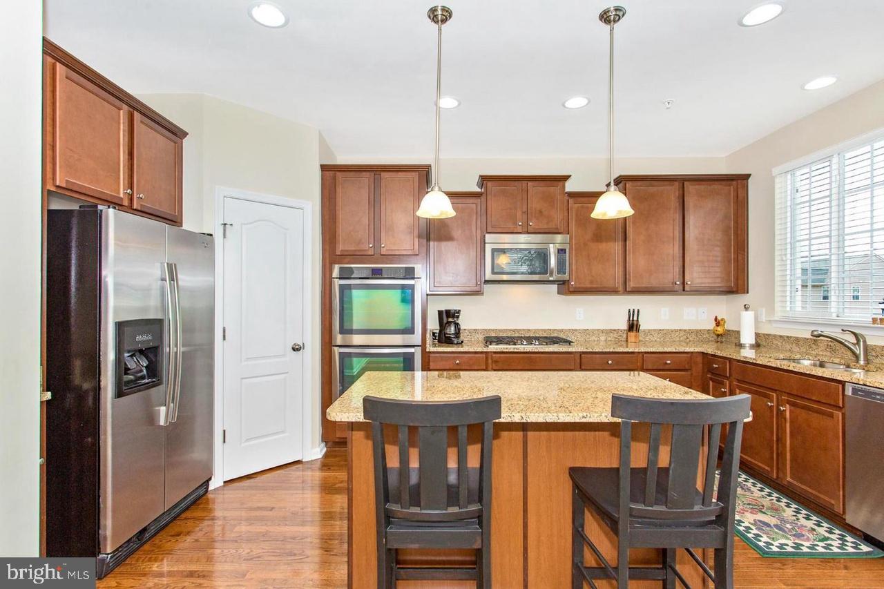 LINTON AT BALLENGER - Residential Lease