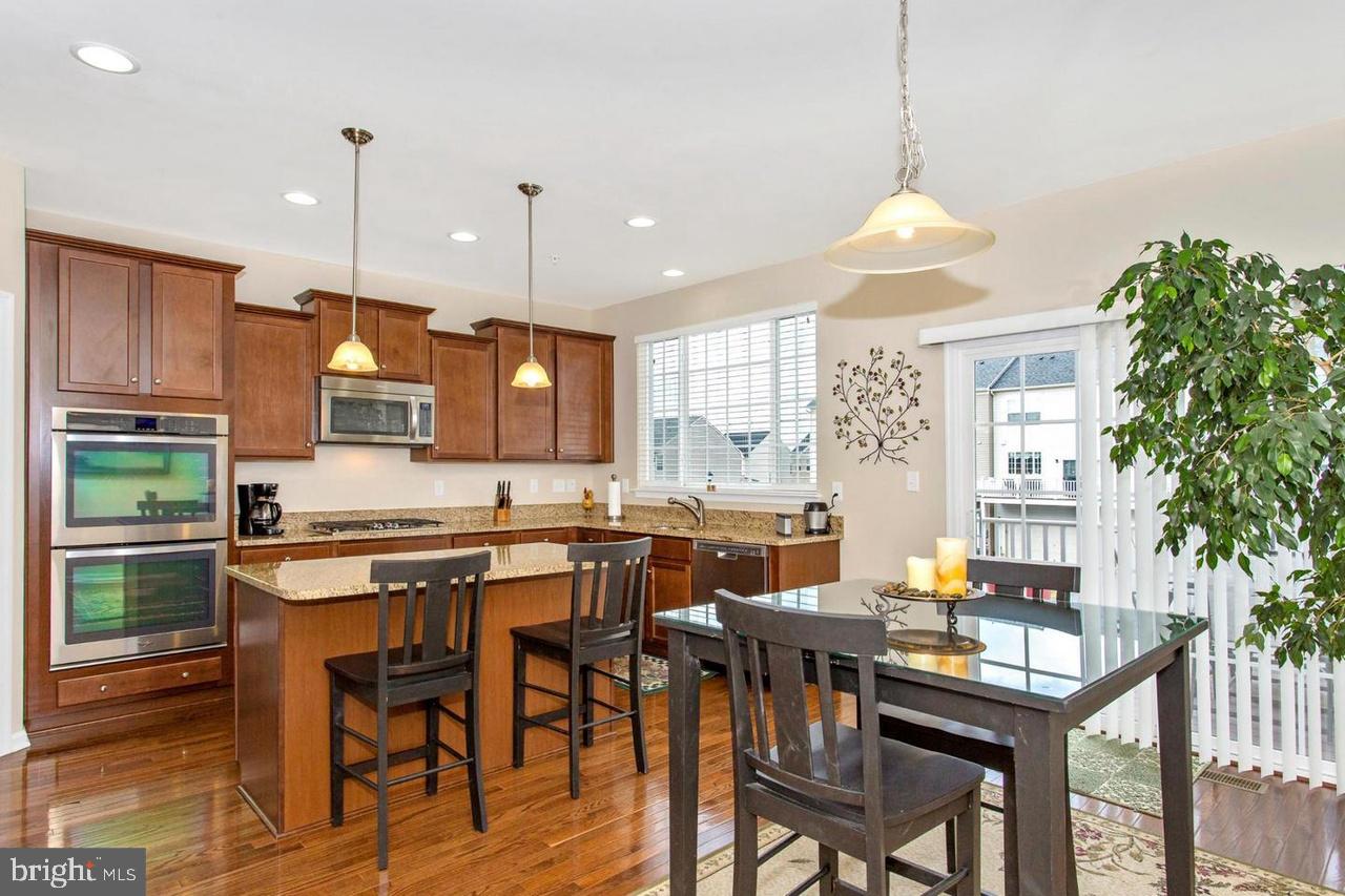 LINTON AT BALLENGER - Residential Lease