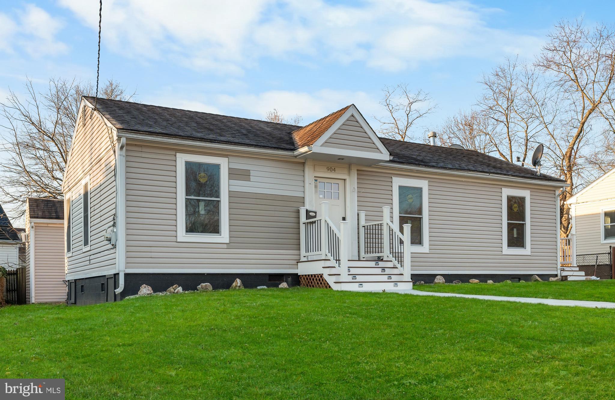 LAUREL GARDENS - Residential