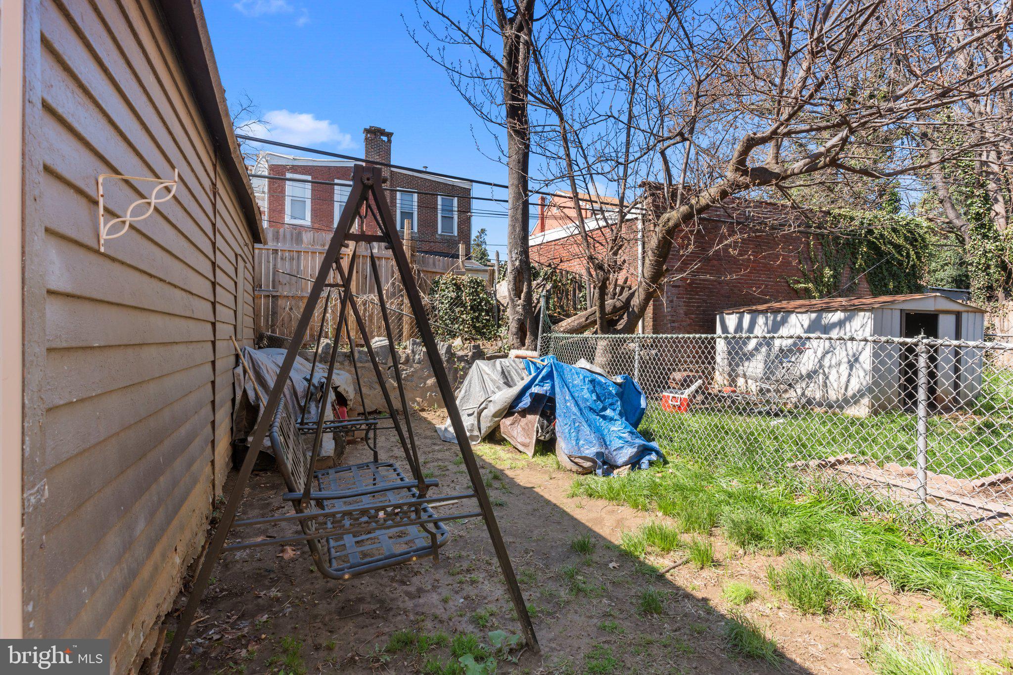 FRANKFORD - Residential Income