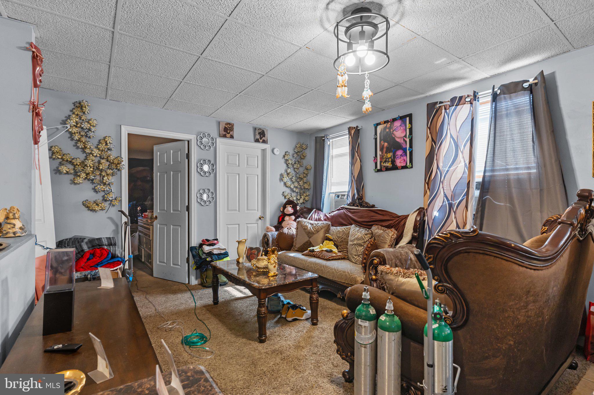 FRANKFORD - Residential Income