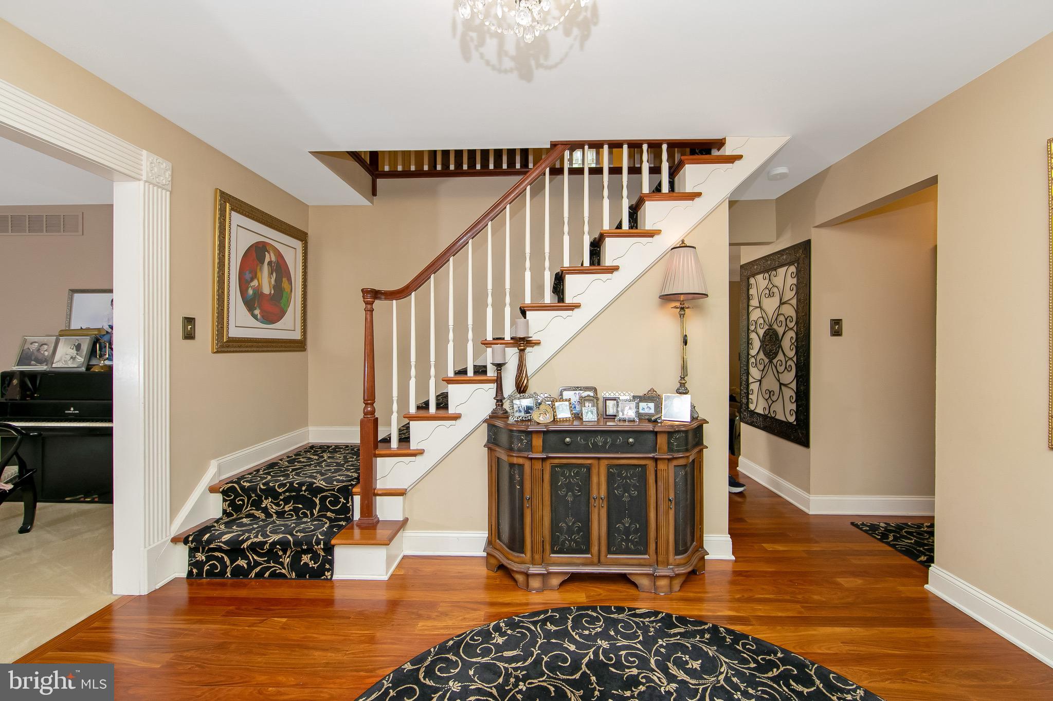 25 ACORN HILL DRIVE