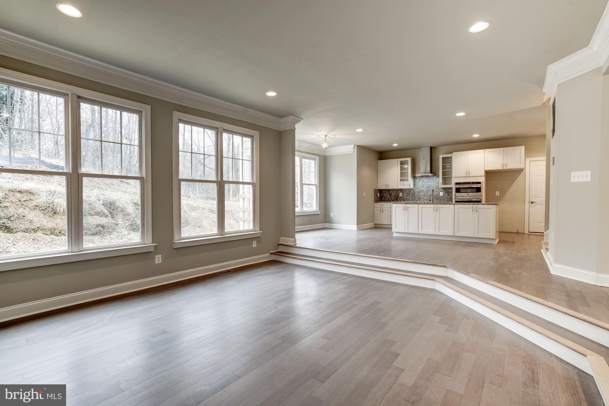 CLIFTON - Residential