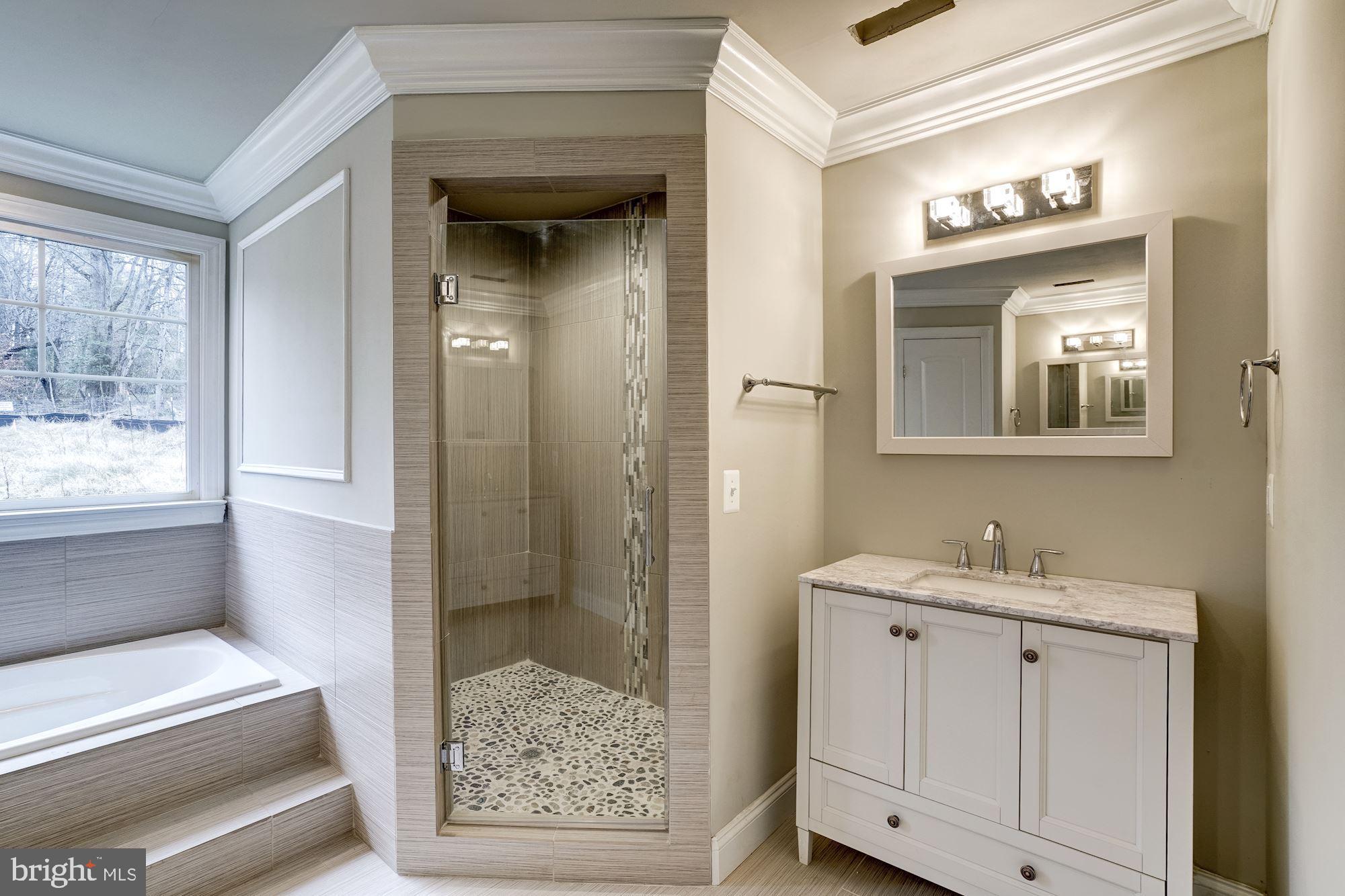 CLIFTON - Residential