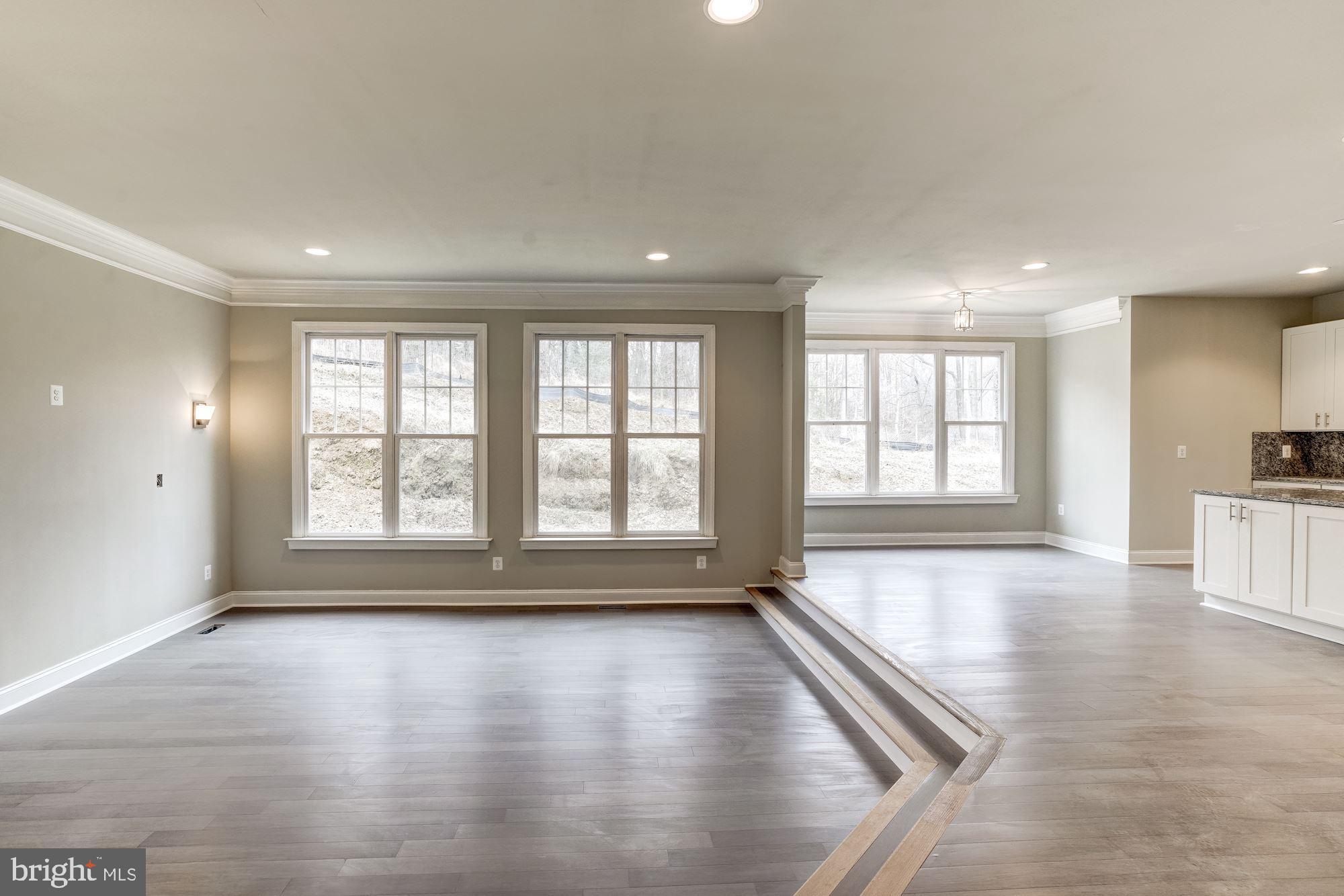 CLIFTON - Residential