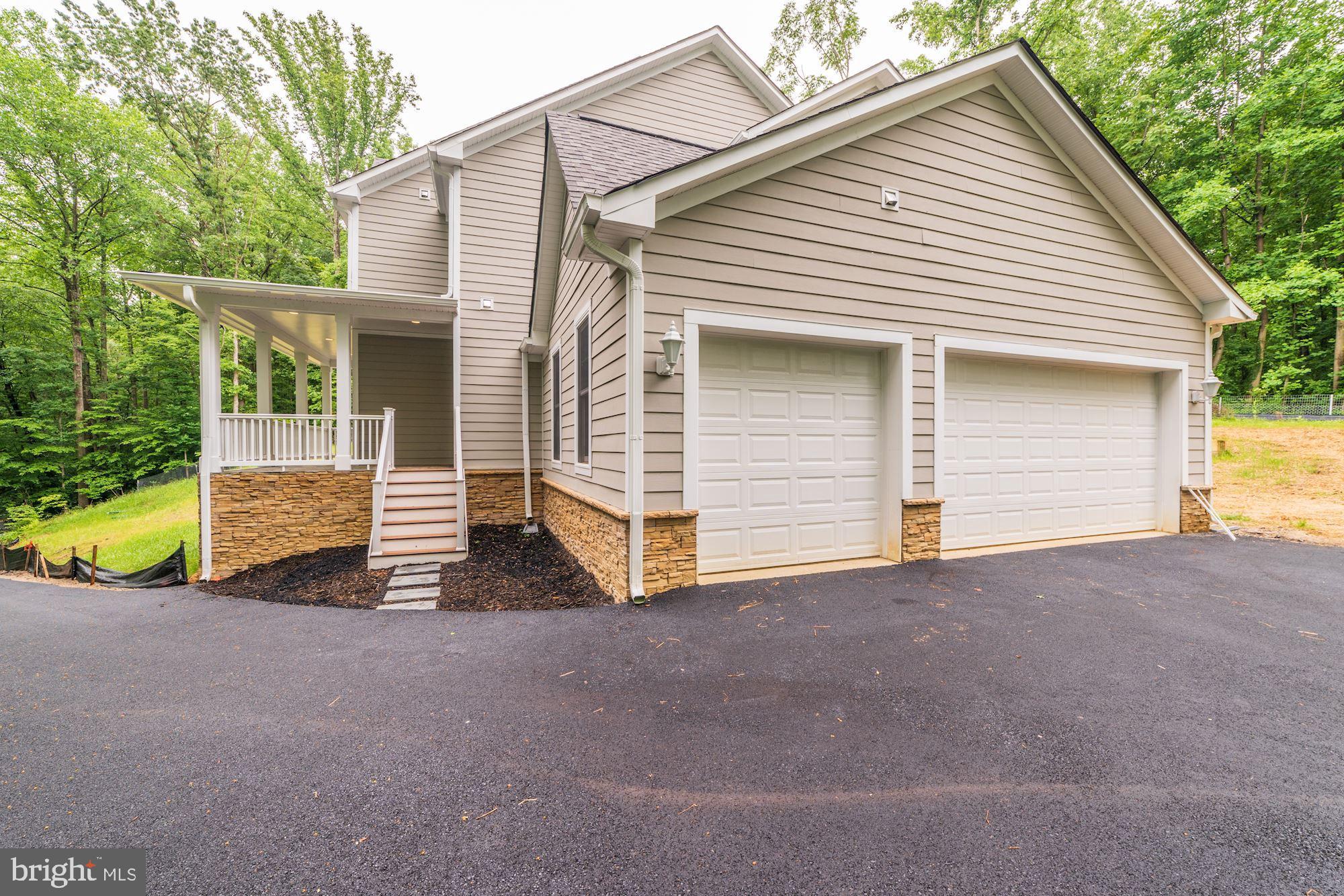 CLIFTON - Residential