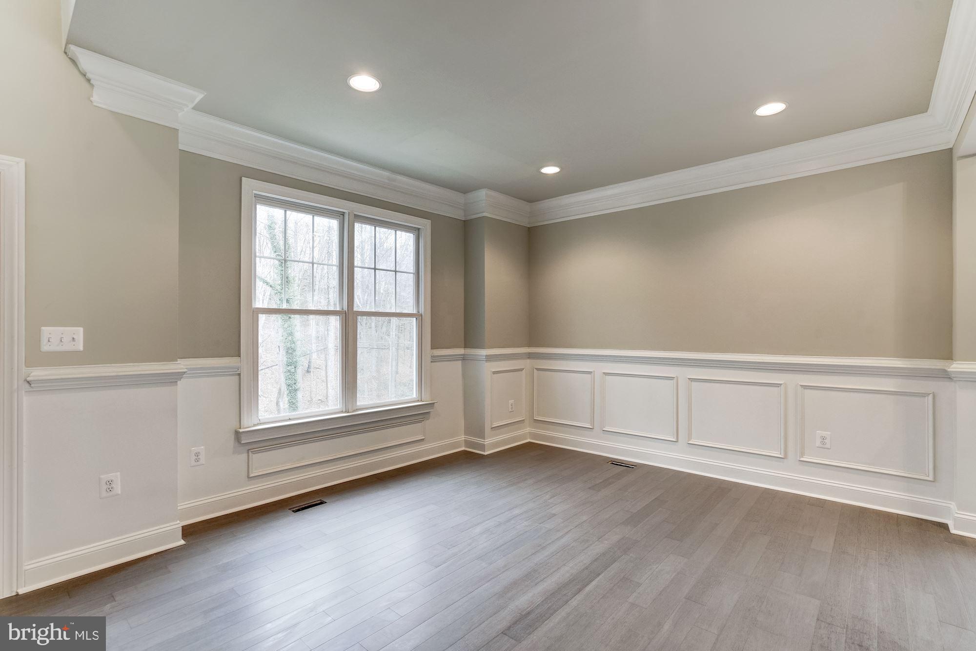 CLIFTON - Residential