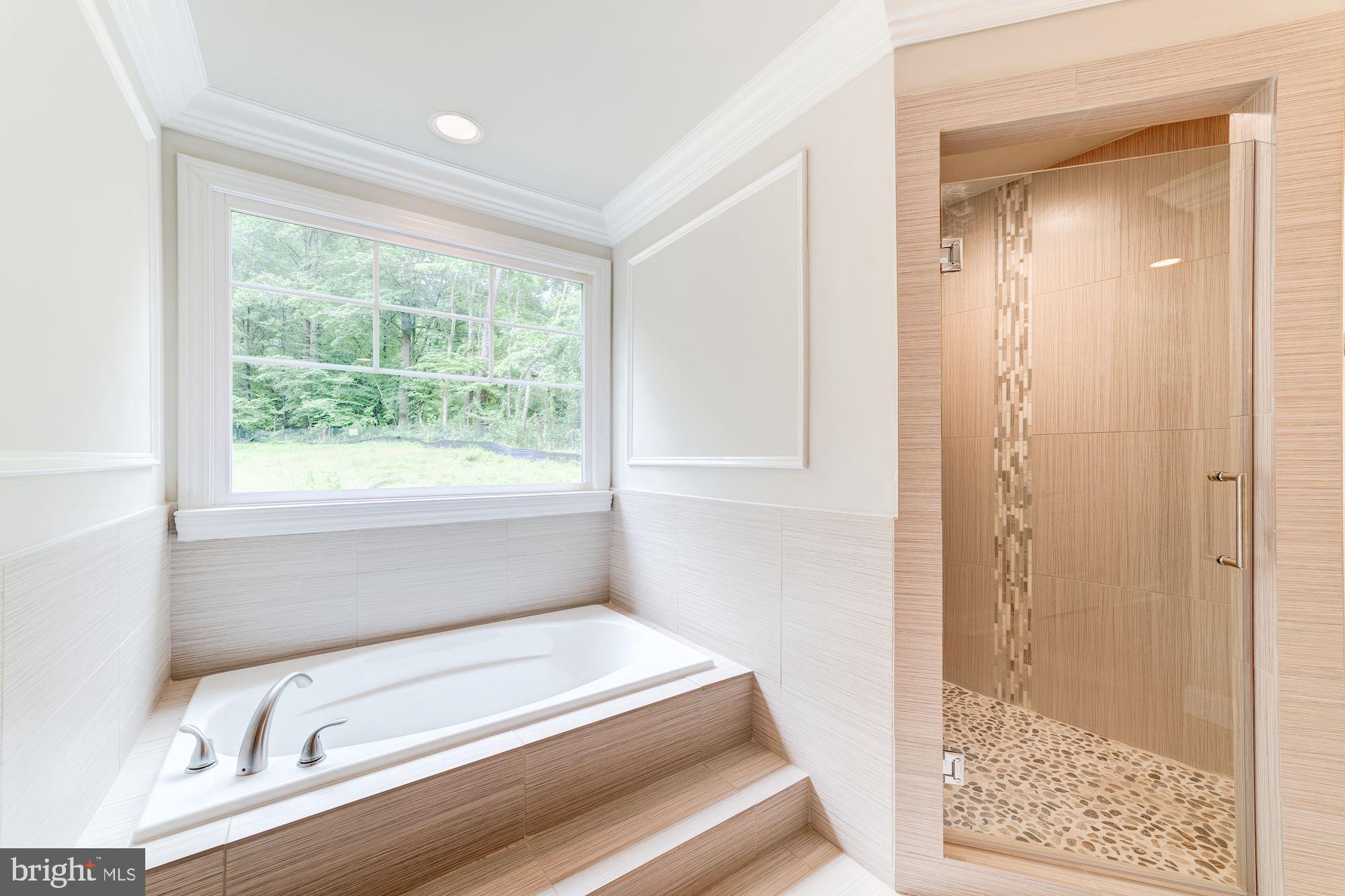 CLIFTON - Residential