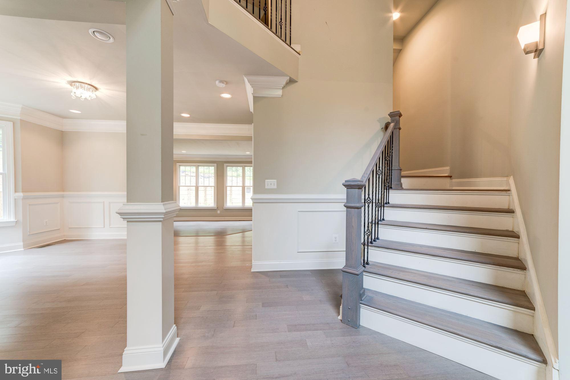 CLIFTON - Residential