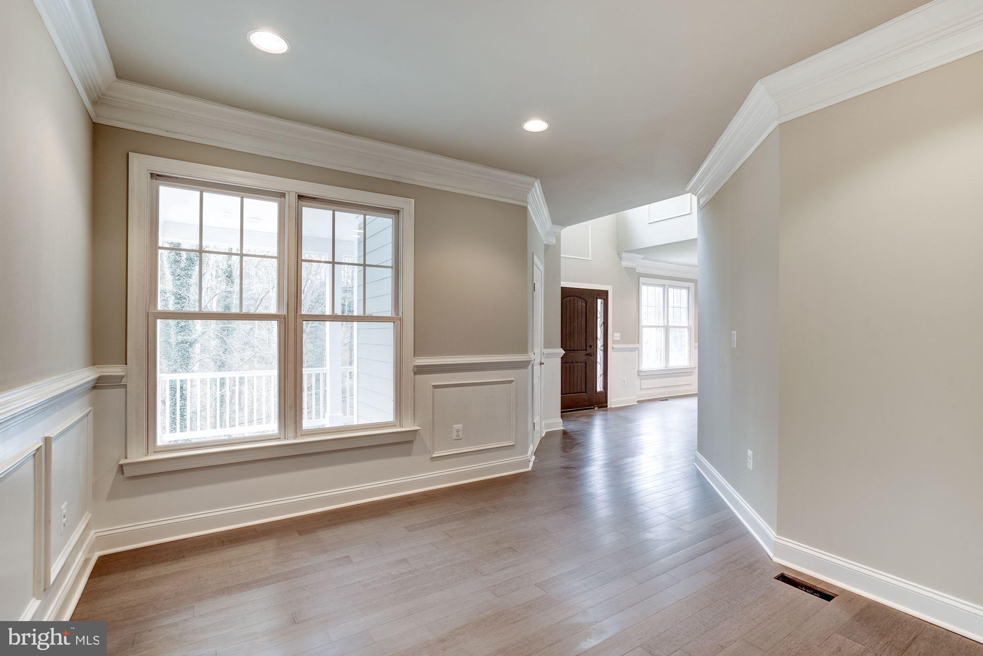 CLIFTON - Residential