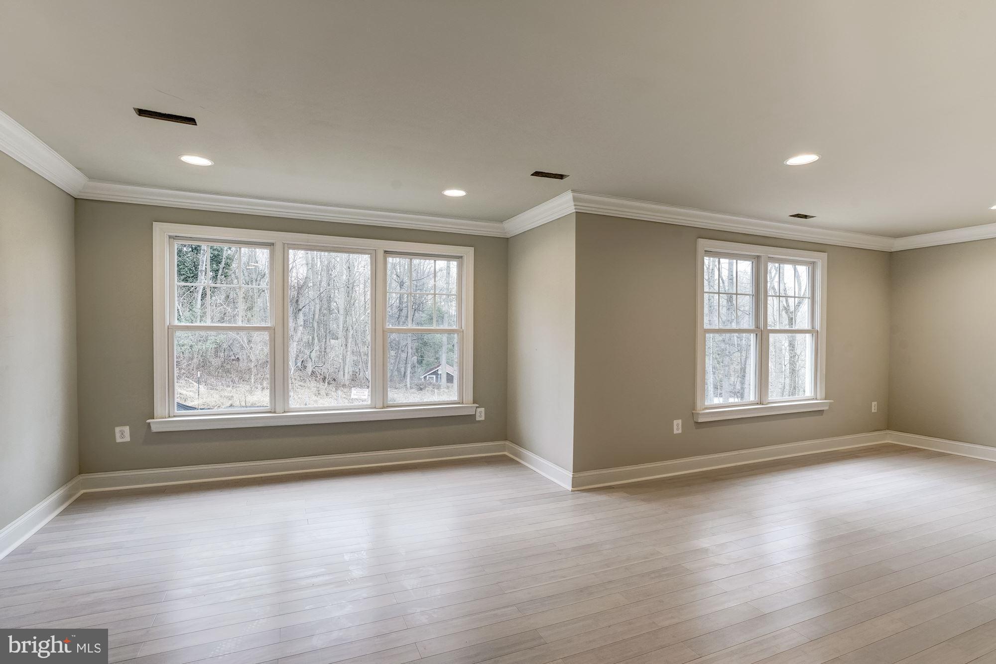 CLIFTON - Residential