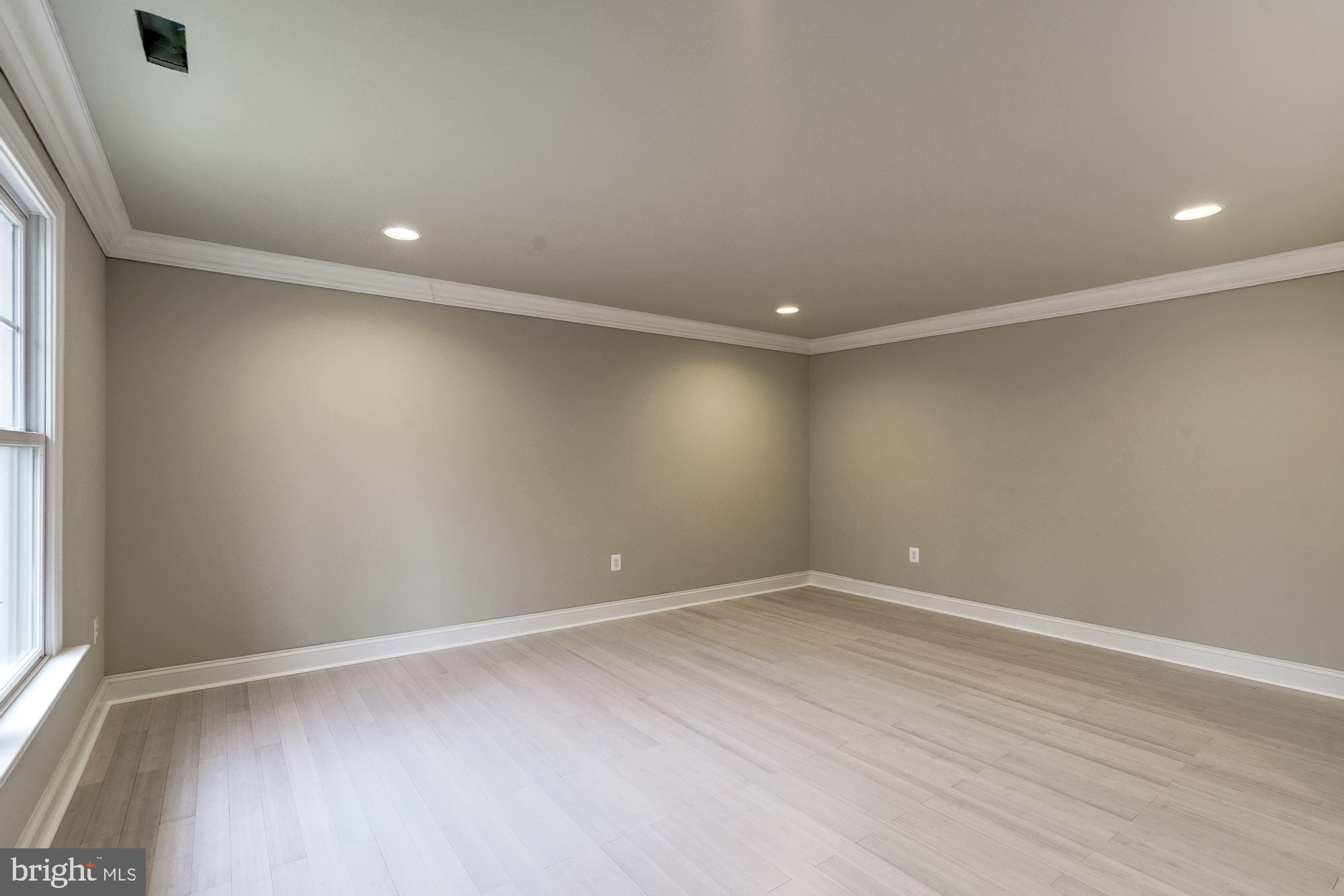 CLIFTON - Residential