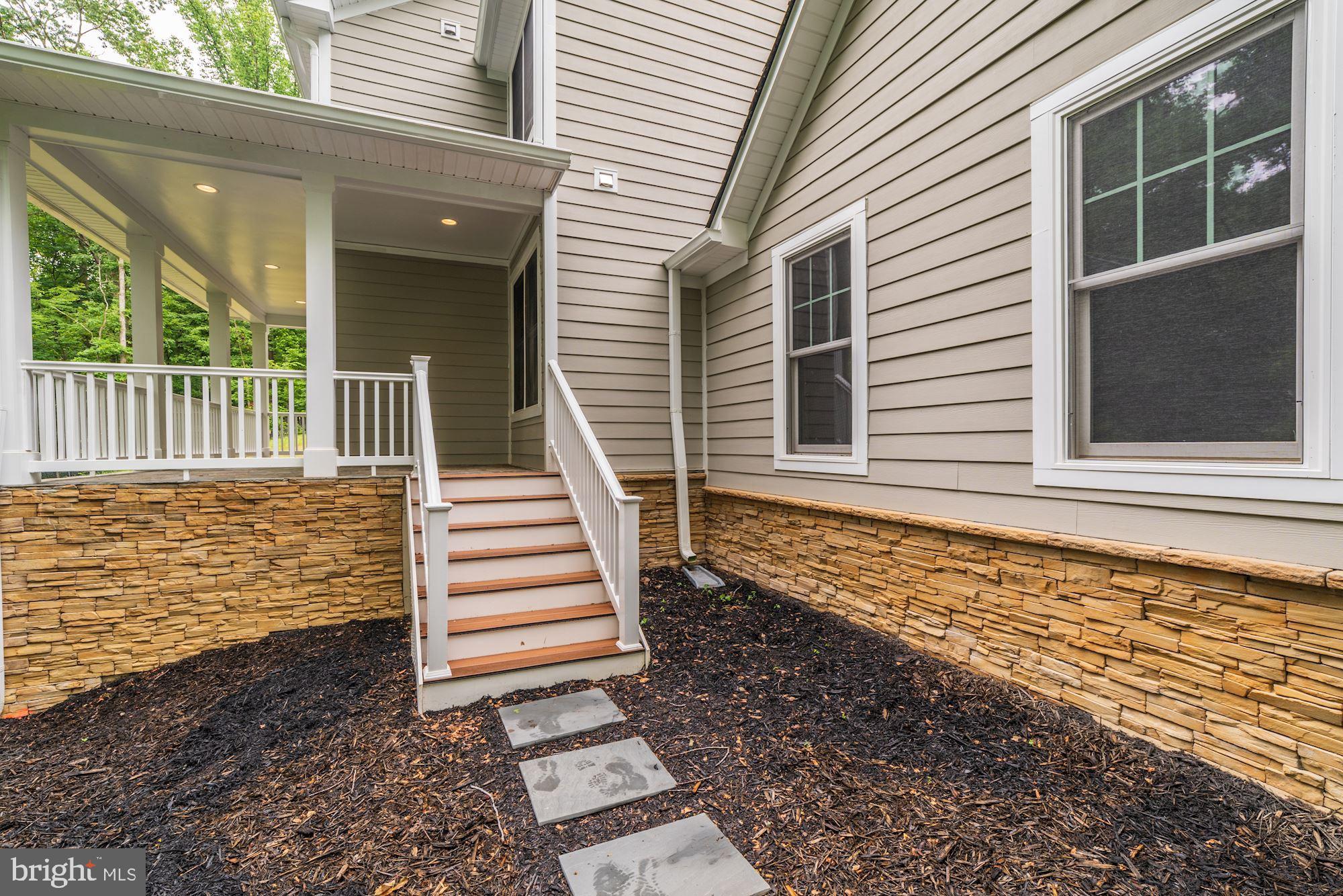 CLIFTON - Residential