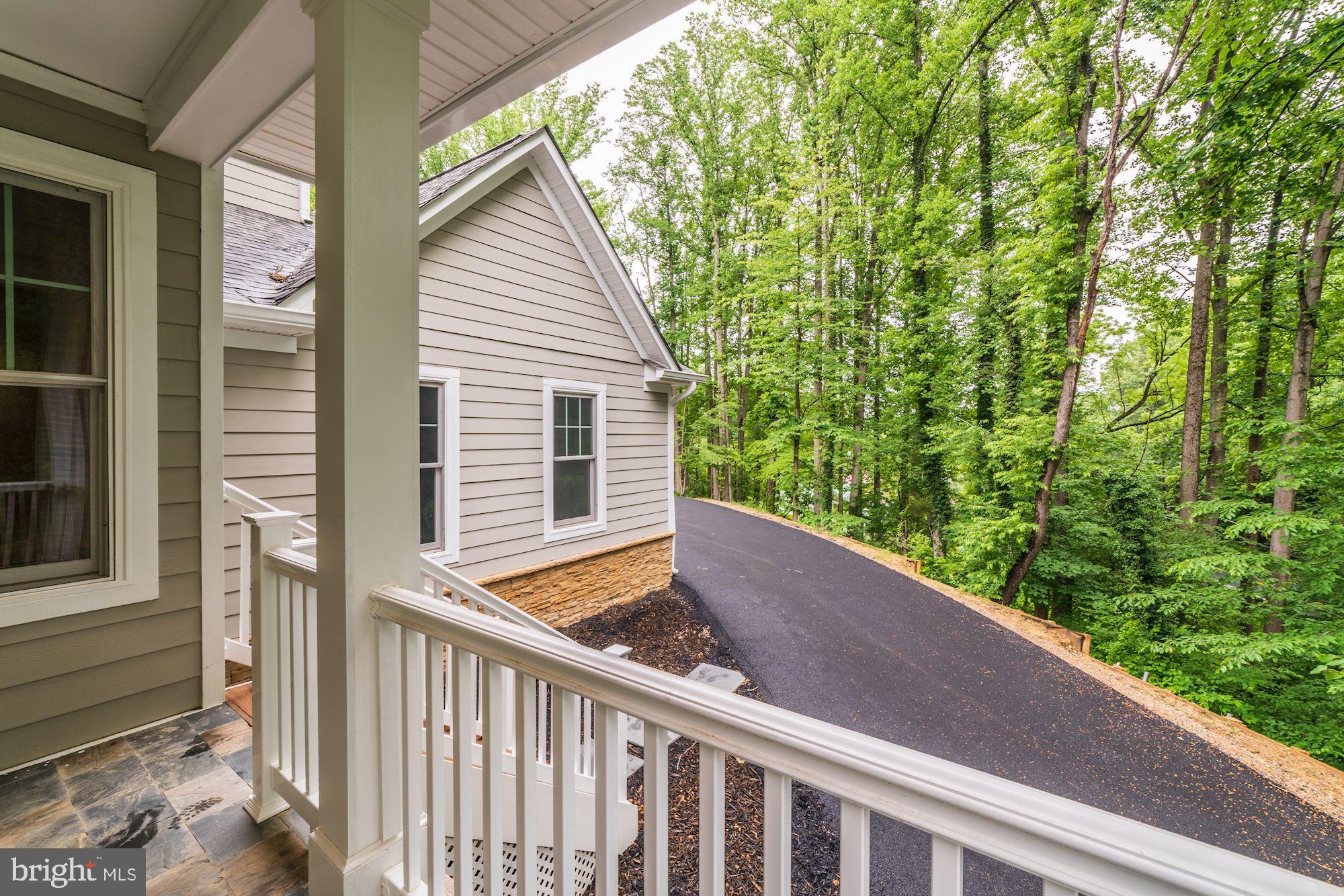 CLIFTON - Residential