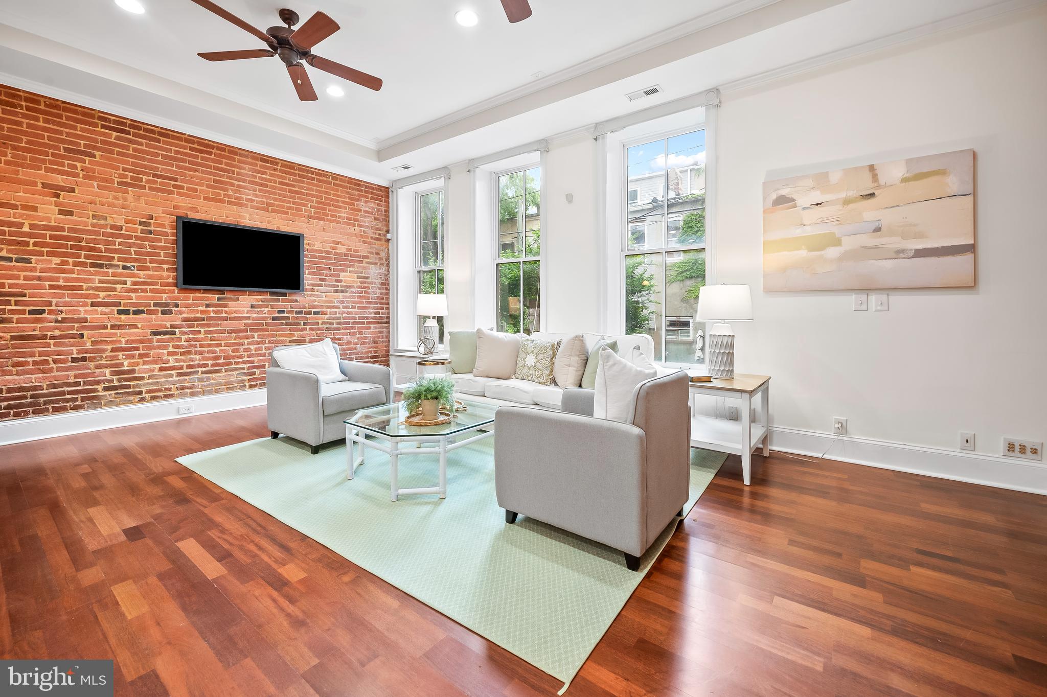 MOUNT VERNON PLACE HISTORIC DISTRICT - Residential