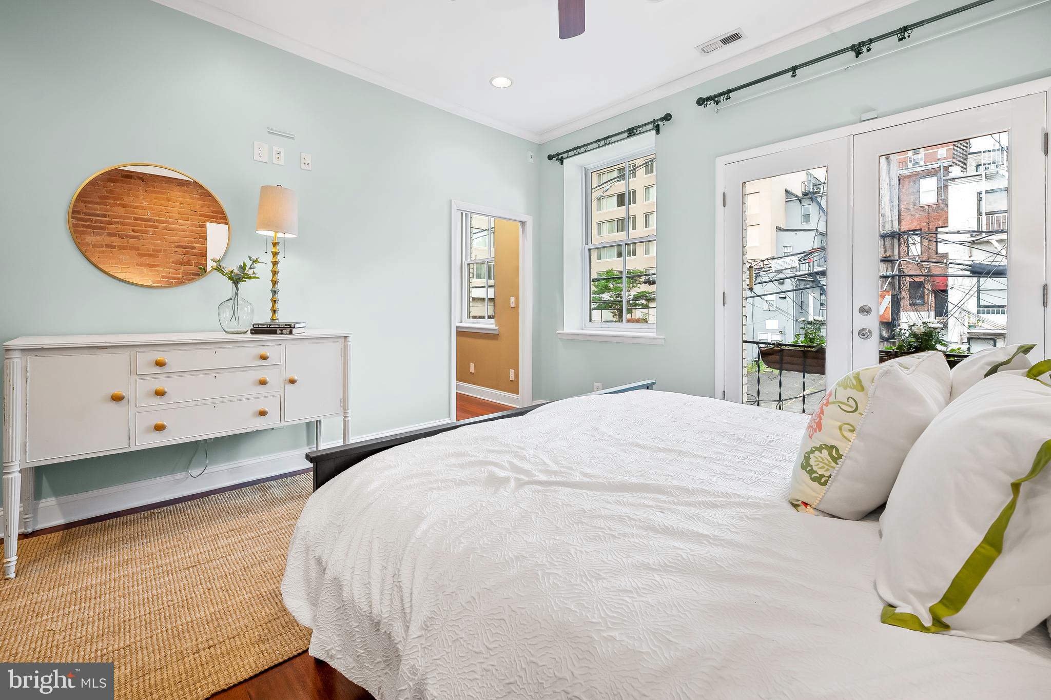 MOUNT VERNON PLACE HISTORIC DISTRICT - Residential