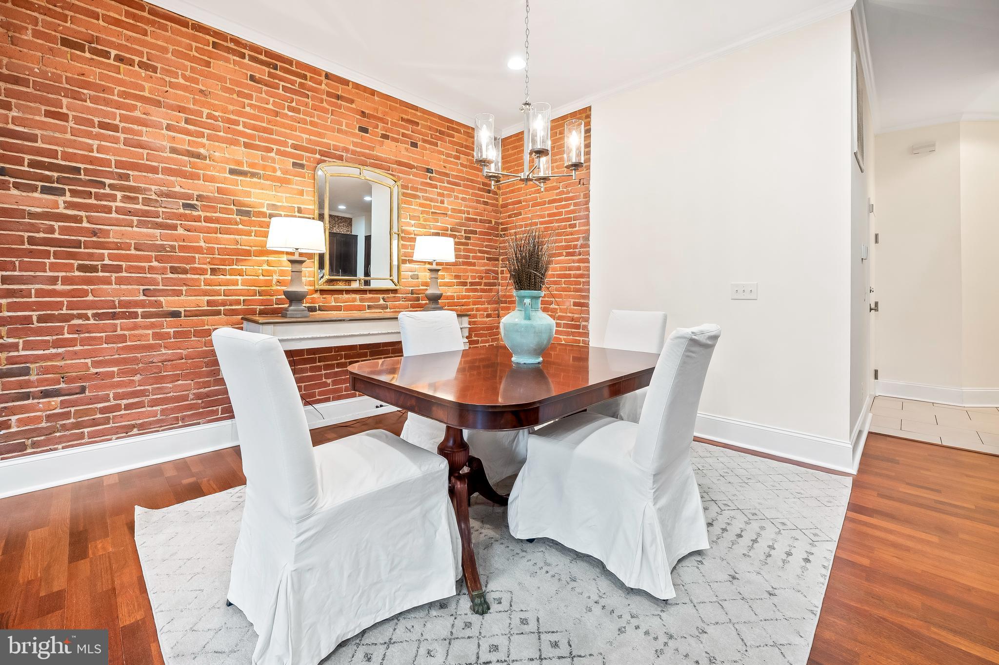 MOUNT VERNON PLACE HISTORIC DISTRICT - Residential