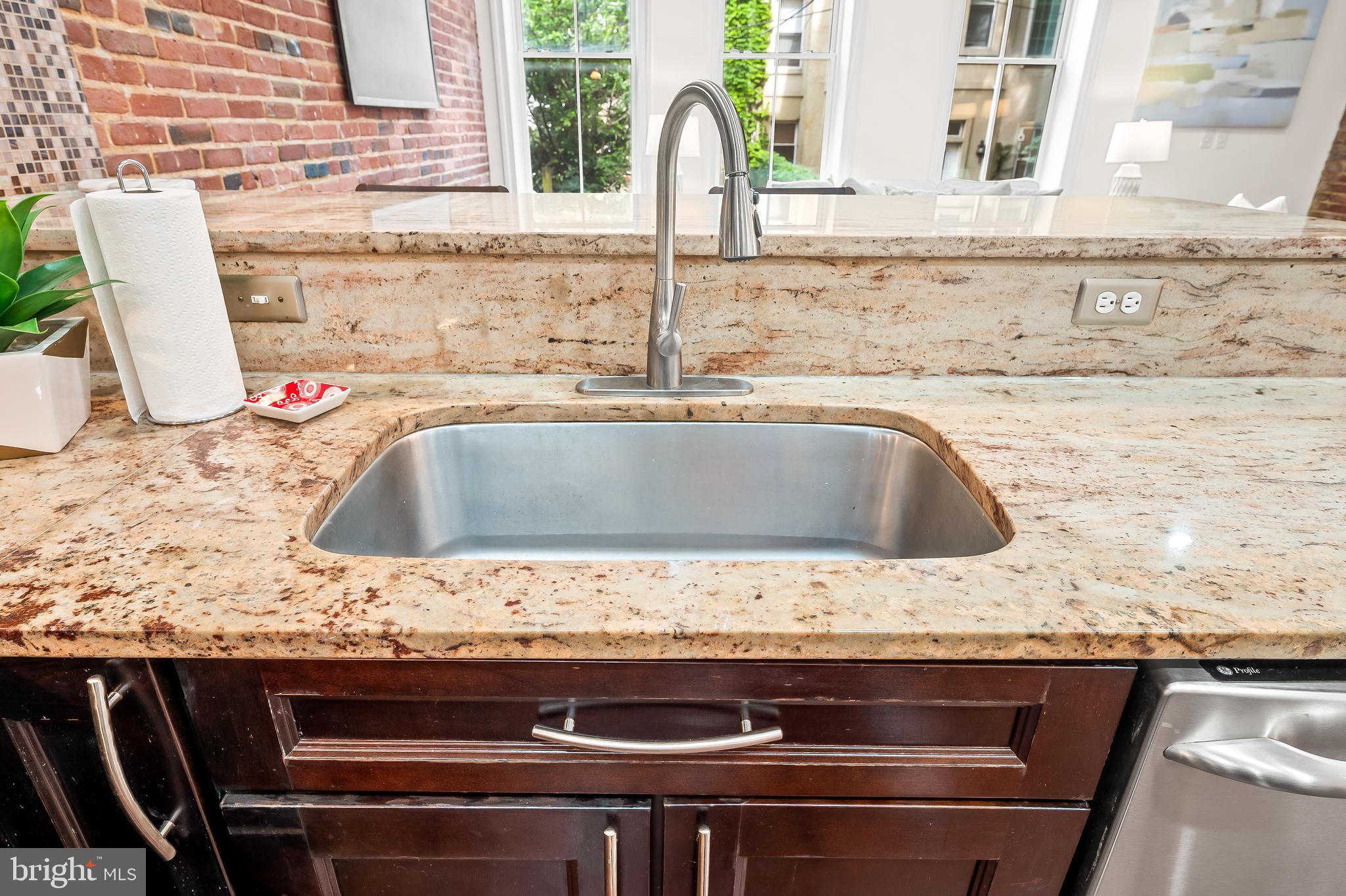 MOUNT VERNON PLACE HISTORIC DISTRICT - Residential