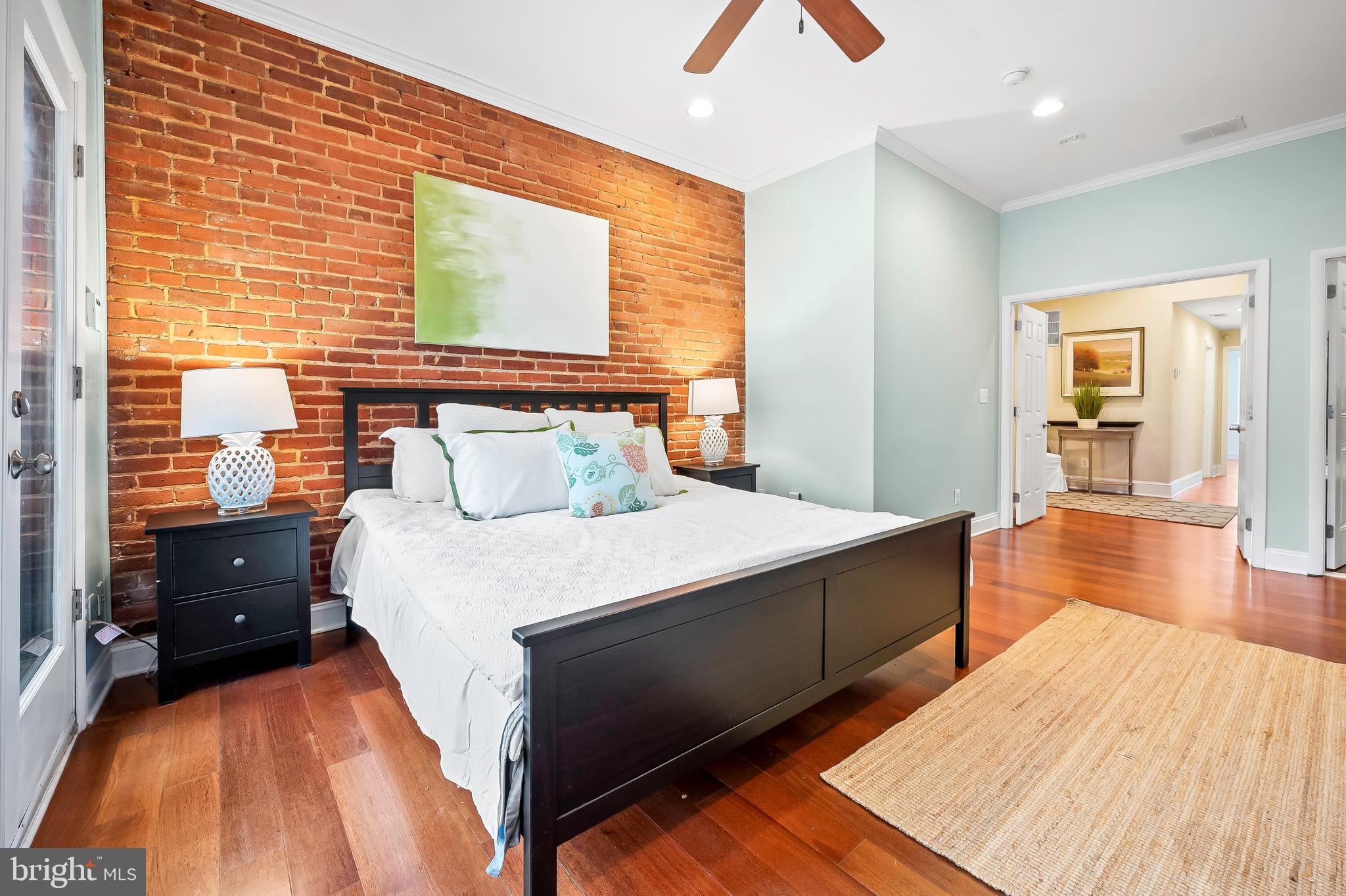 MOUNT VERNON PLACE HISTORIC DISTRICT - Residential