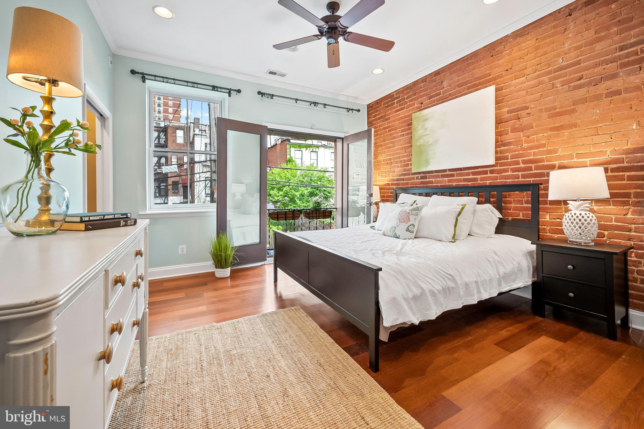 MOUNT VERNON PLACE HISTORIC DISTRICT - Residential