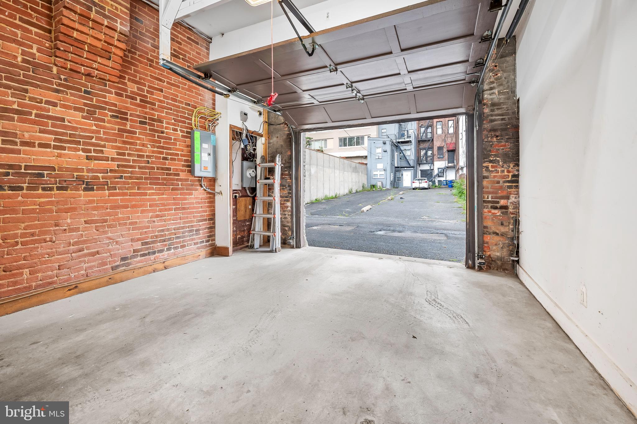 MOUNT VERNON PLACE HISTORIC DISTRICT - Residential