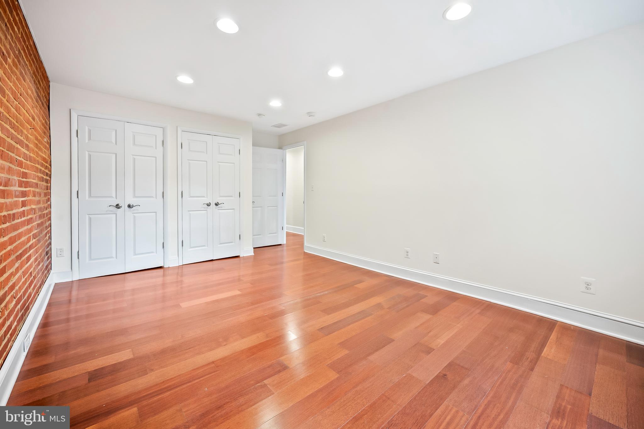 MOUNT VERNON PLACE HISTORIC DISTRICT - Residential