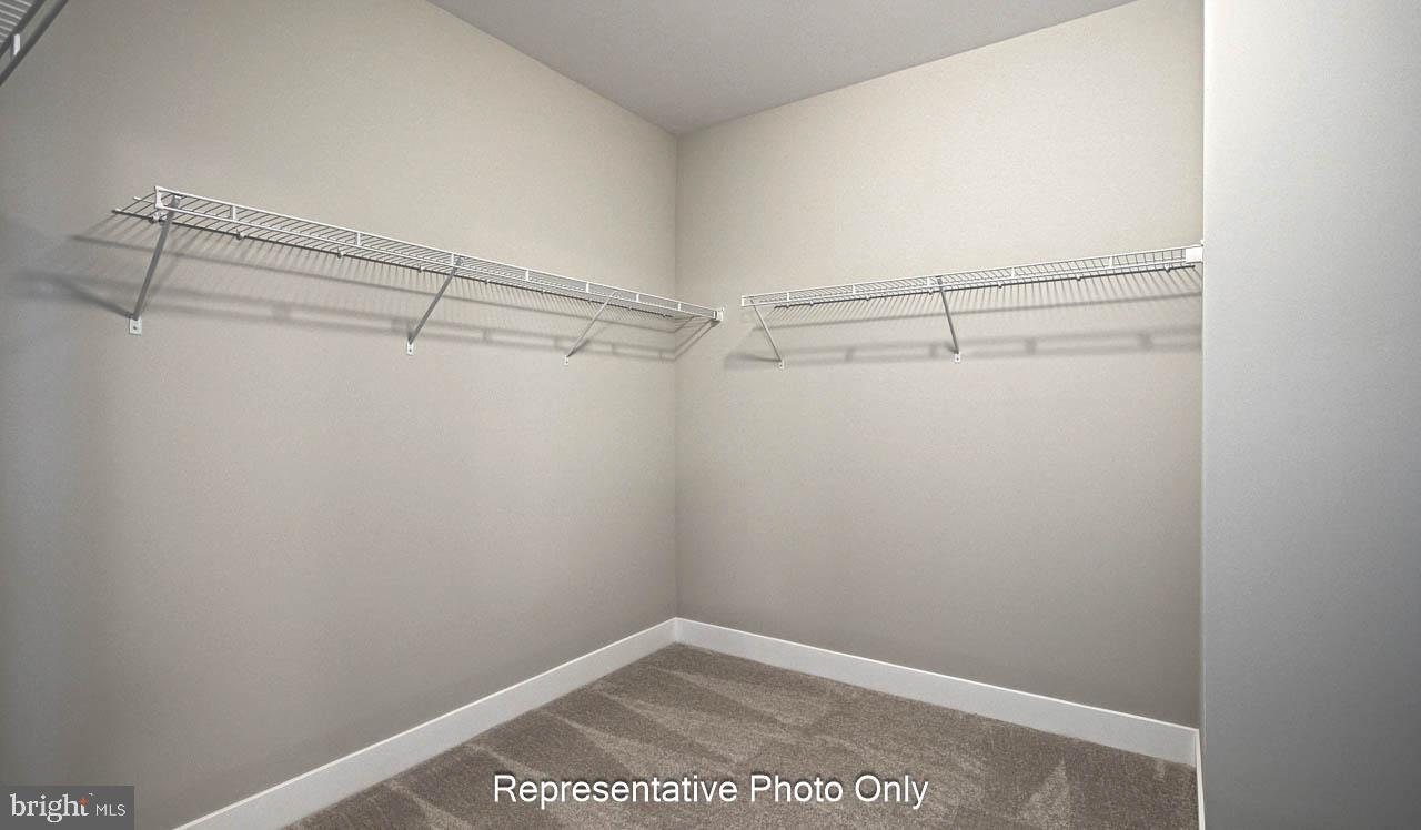 WINDING CREEK - Residential