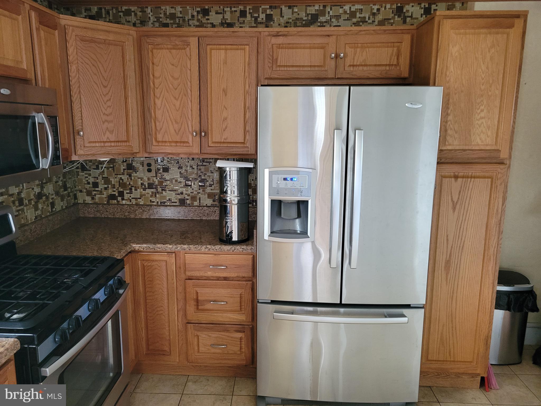 CEDAR CREST - Residential