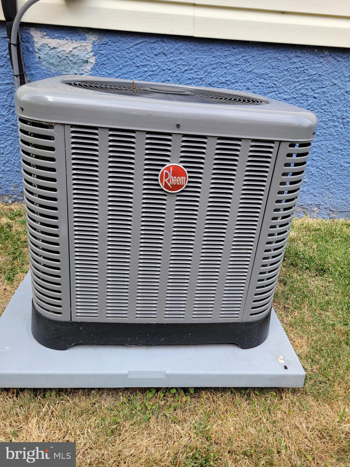 CEDAR CREST - Residential