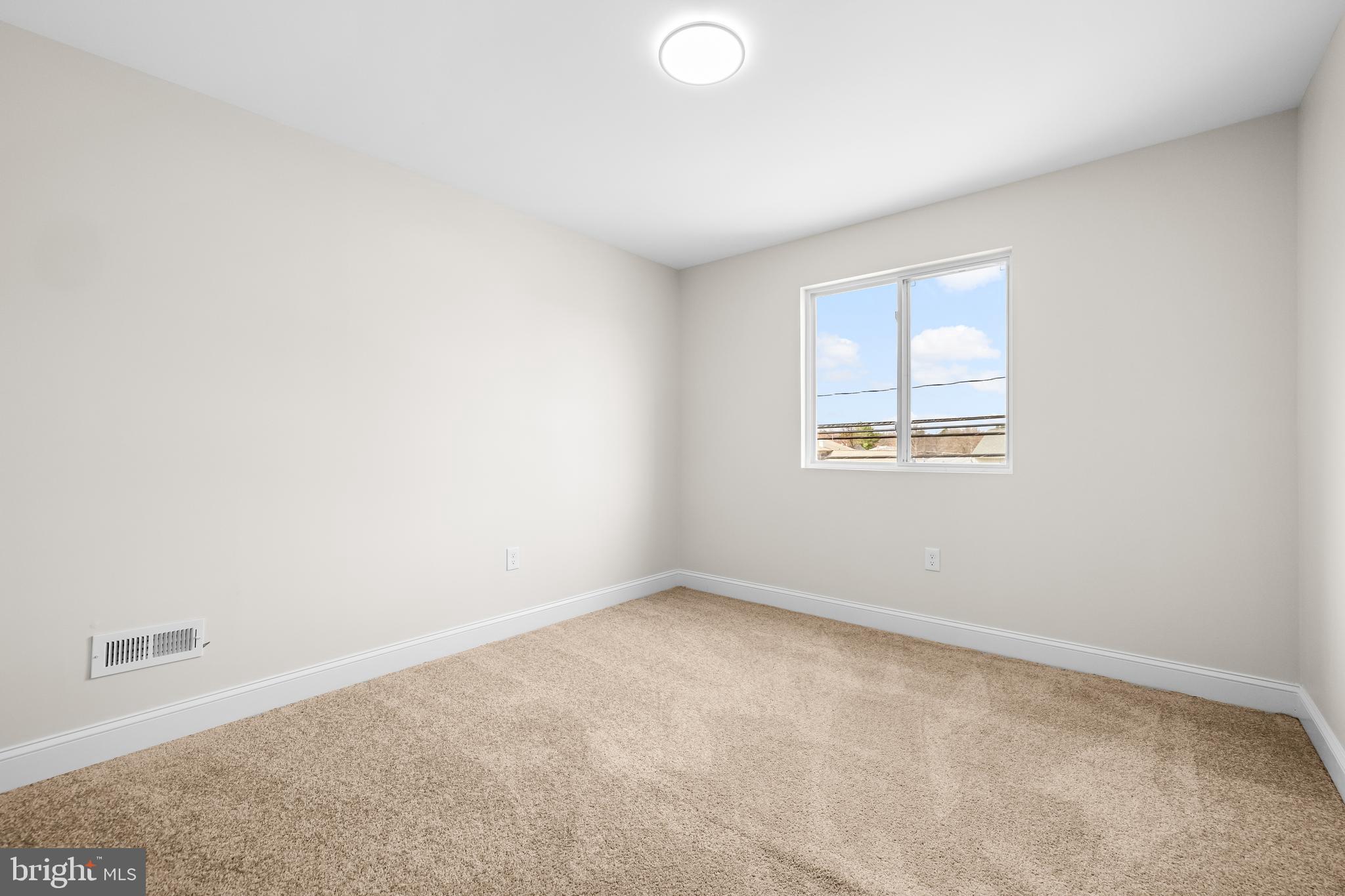 RANDALLSTOWN - Residential