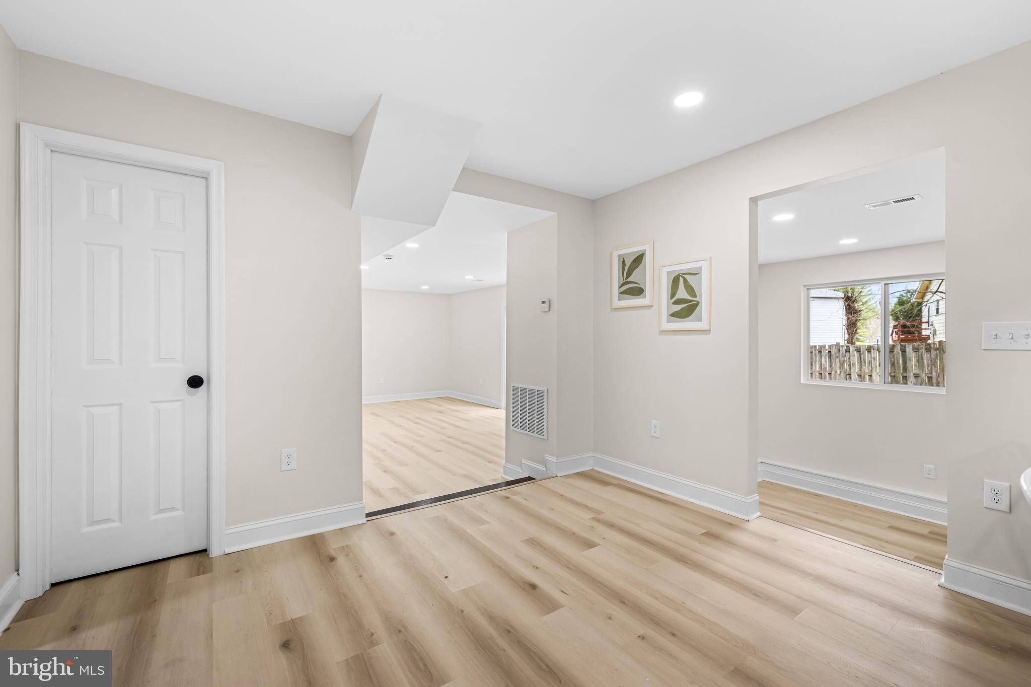 RANDALLSTOWN - Residential