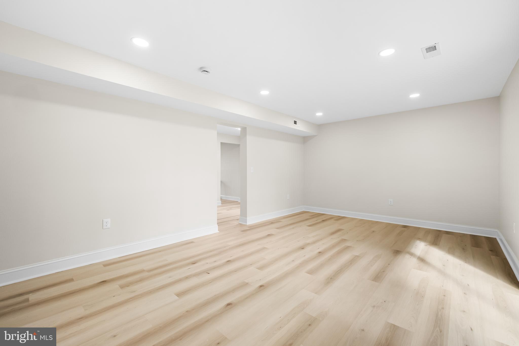 RANDALLSTOWN - Residential