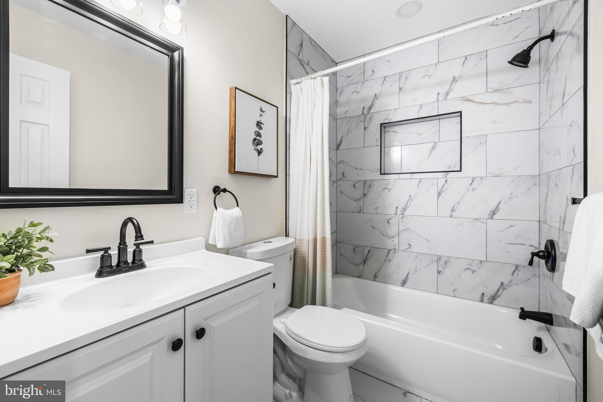 RANDALLSTOWN - Residential