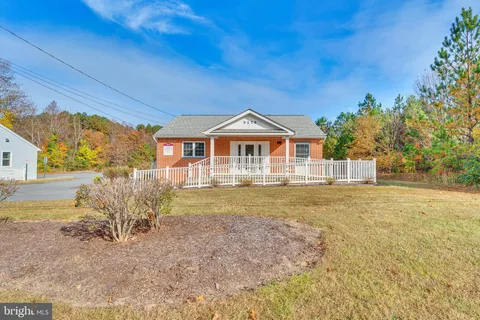 9279 Kings Highway, King George, VA MLS: VAKG2005672