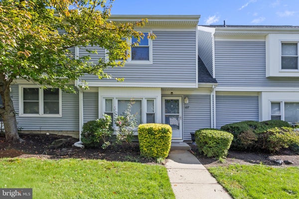127 BARON LN, EAST BRUNSWICK, NJ 08816 - Image e24c5ca071ca84ea24d4b56516792edf/3796166524